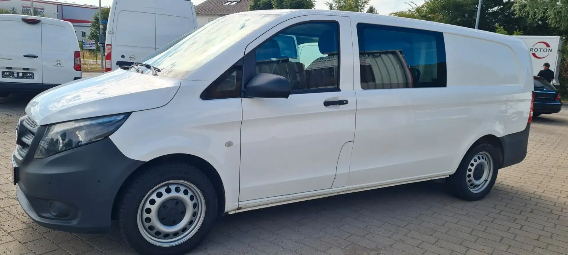 Mercedes-Benz Vito Mixto 116 CDI 4x4  6.Sitz extralang 9G Blanc - 1