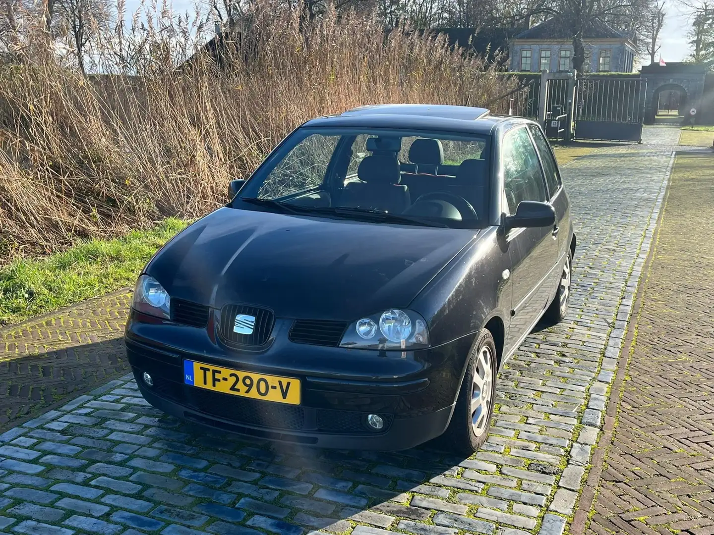 SEAT Arosa 1.4i-16V Sport Černá - 1