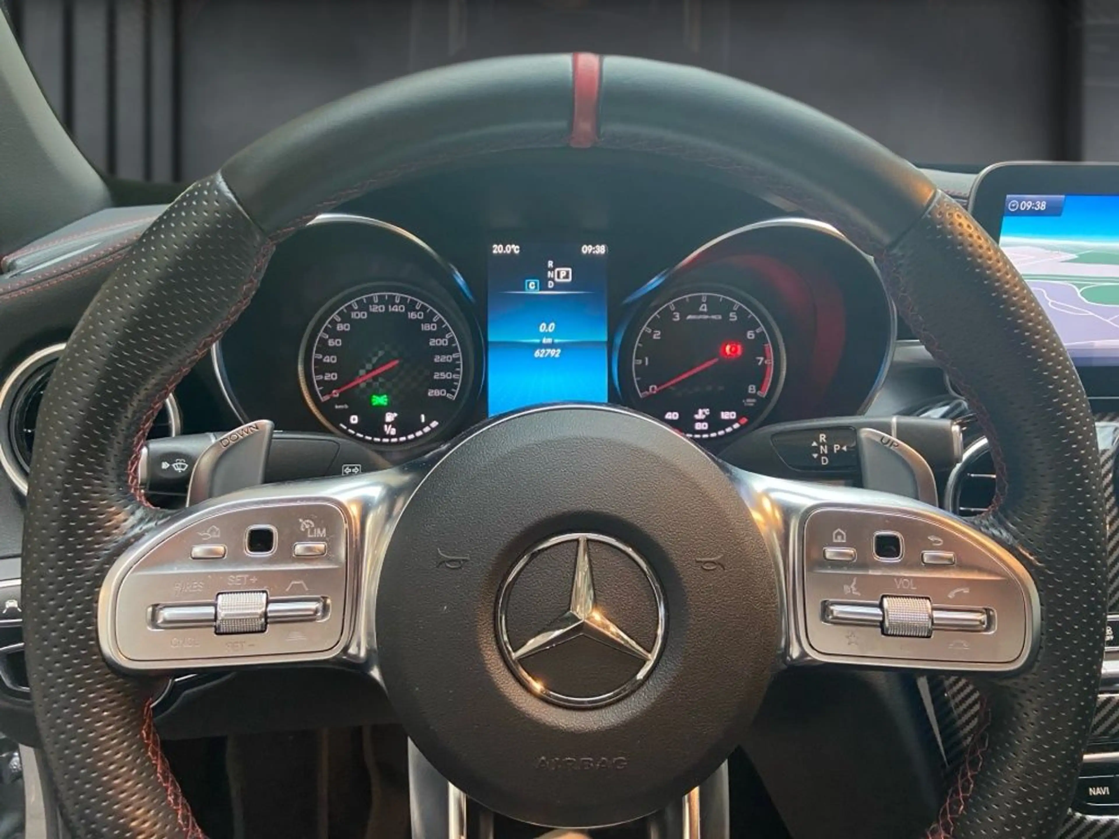 Mercedes-Benz C 43 AMG AMG C 43 4M AMG+Airscarf+Ambiente+COMAND+Mbeam — photo 6