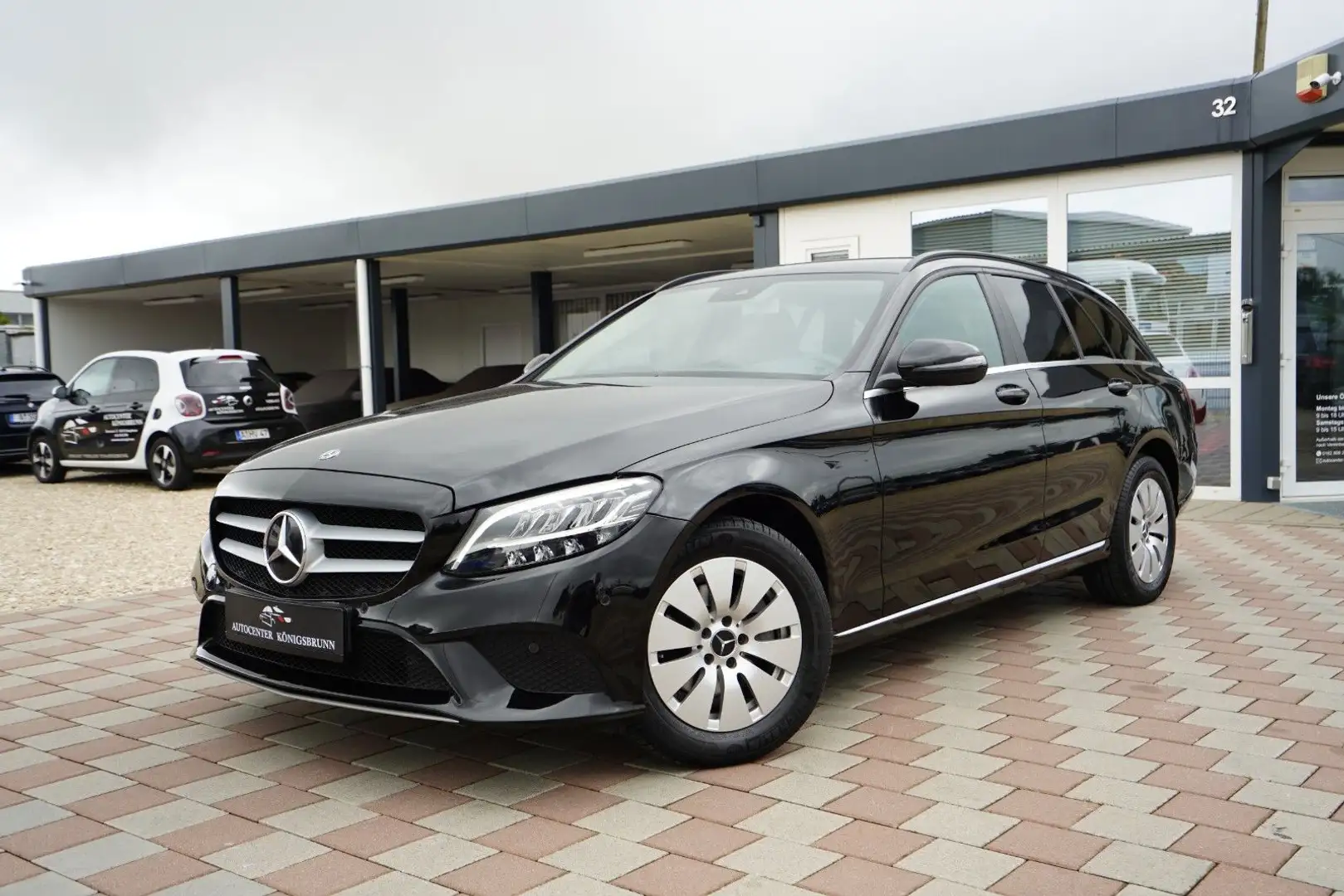 Mercedes-Benz C 200 d*Navigation*Kamera*Totwinkel*Spur*LED* Nero - 1