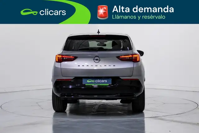 Opel Grandland view 4