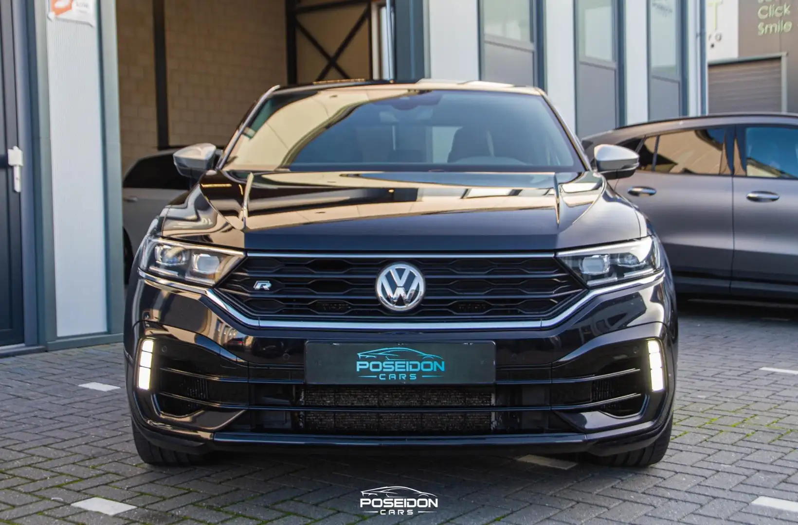 Volkswagen T-Roc 2.0 TSI 4Motion R AKRAPOVIC | BEATS | LED | ACC | Negro - 2