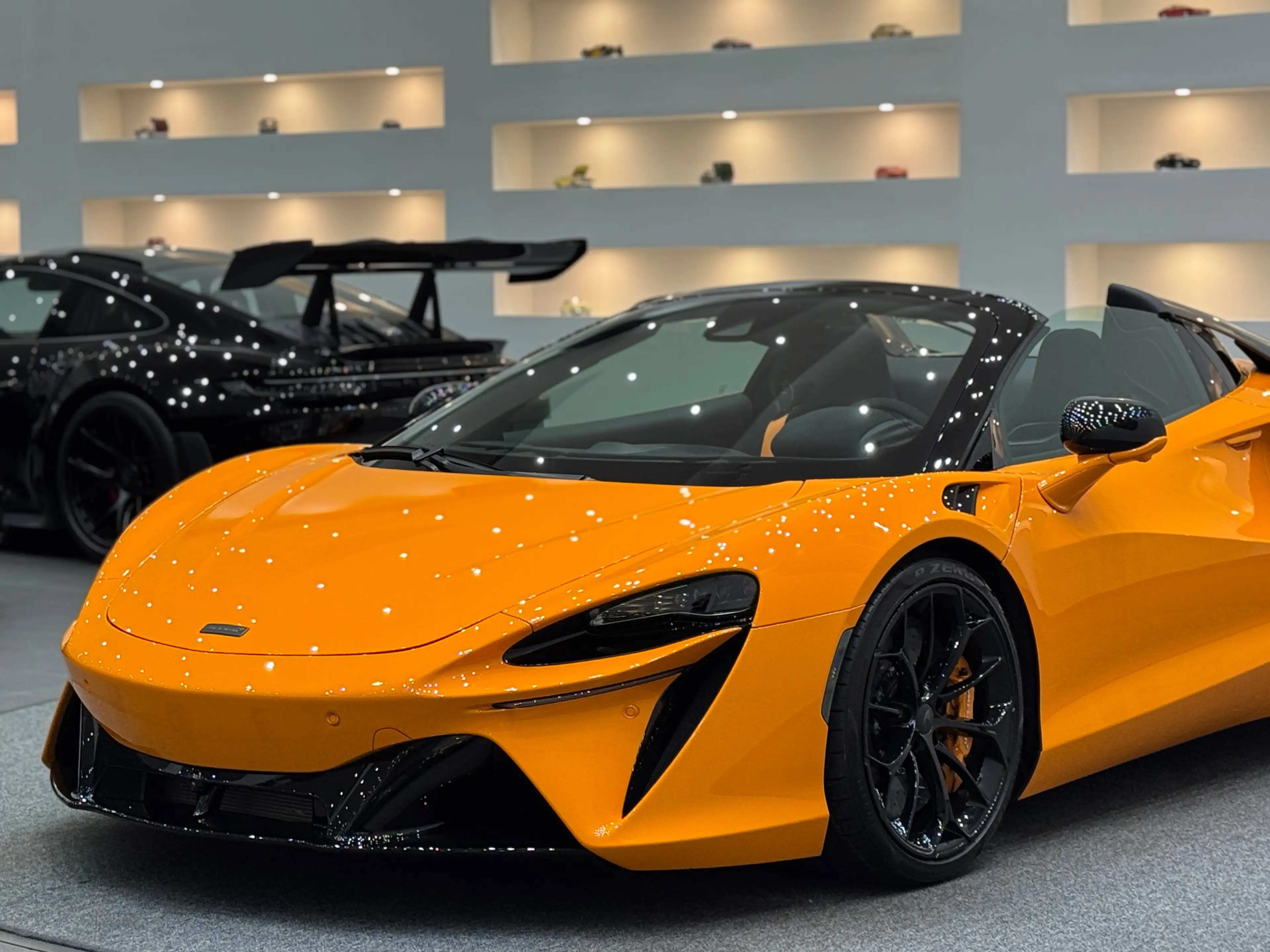 McLaren Artura Spider MSO *Lift*Bowser & Wilkins*1. Besitz* — photo 7