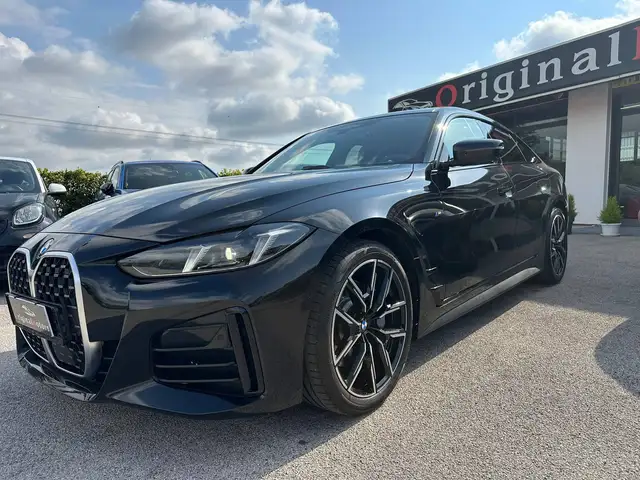 BMW 4 Series view 3