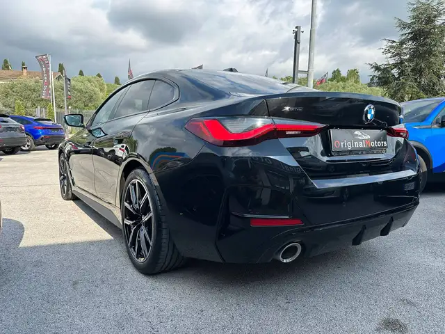 BMW 4 Series view 4