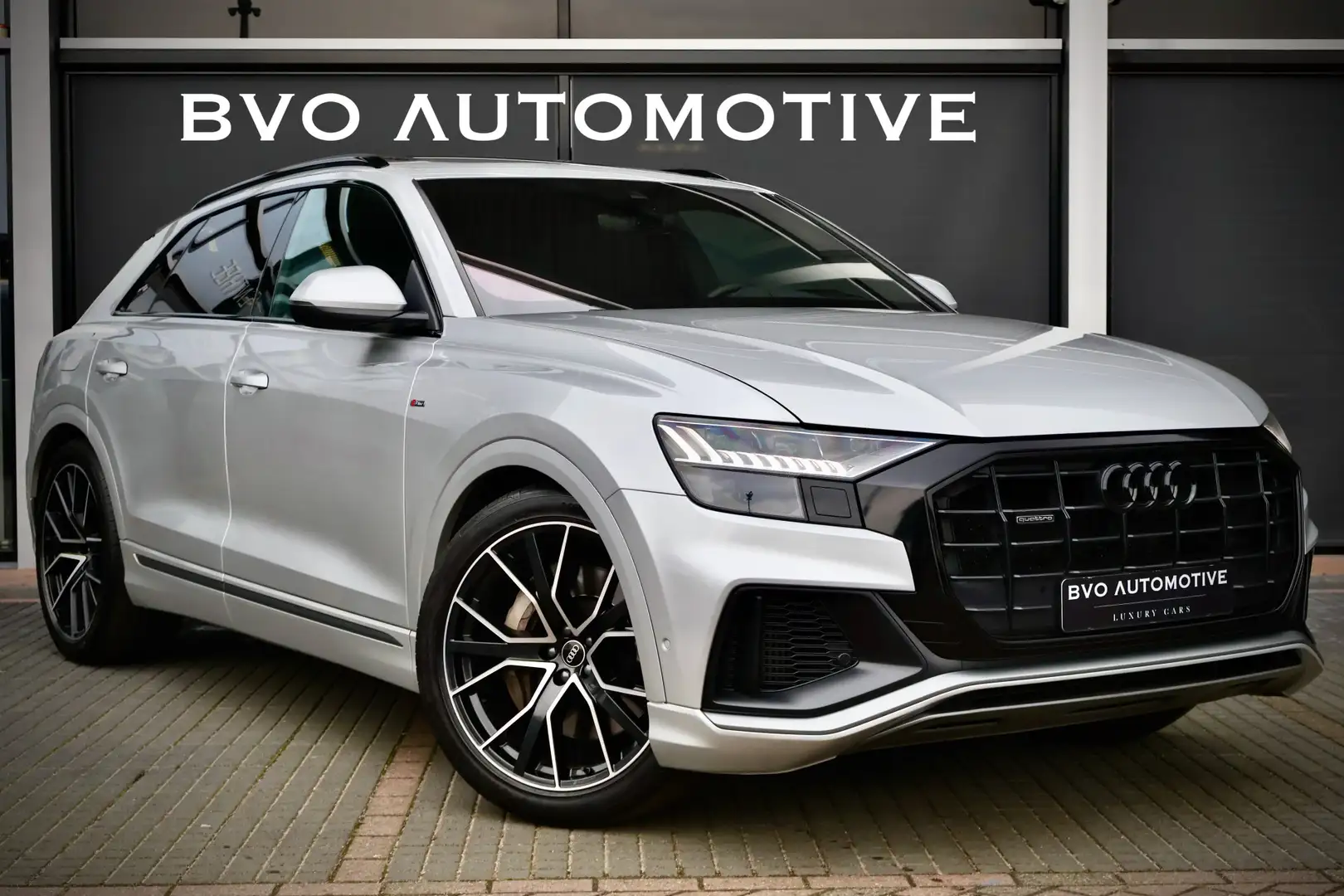 Audi Q8 55 TFSIe S-Line HUD Pano Nachtzicht Matrix Grigio - 1