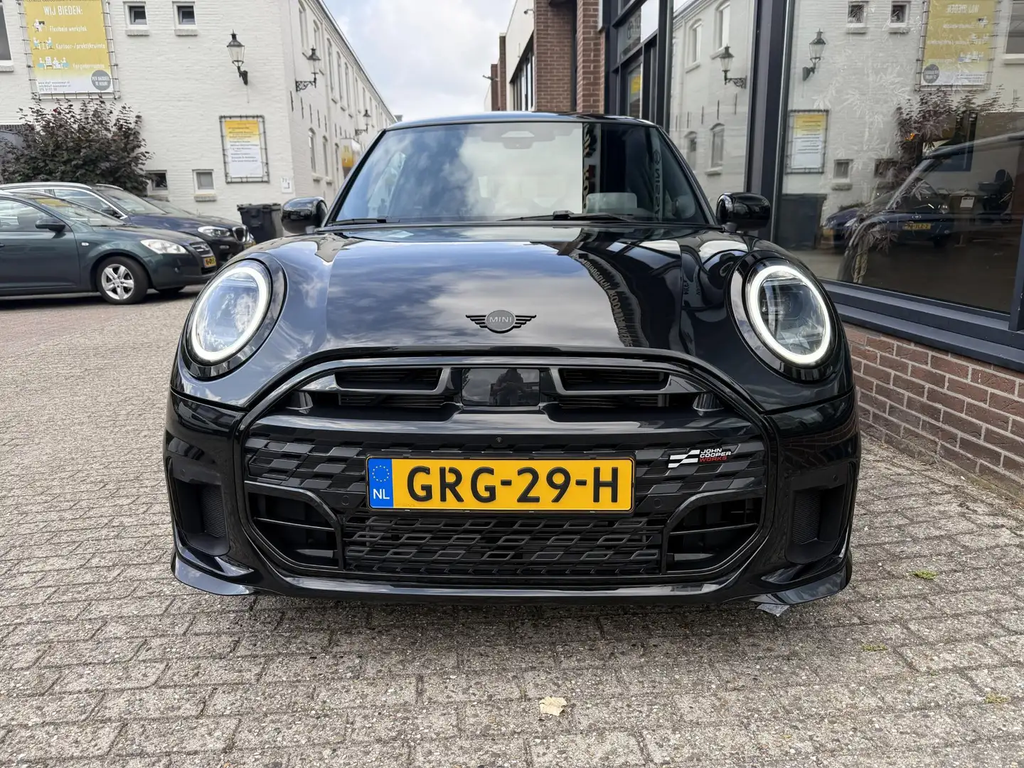 MINI Cooper C Mini 1.5 John Cooper Works XL Schwarz - 2