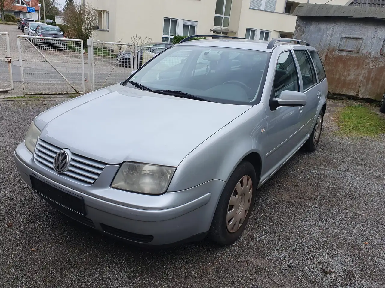 Volkswagen Bora Tüv Neu 1.6 Automatik Highline, foto 1
