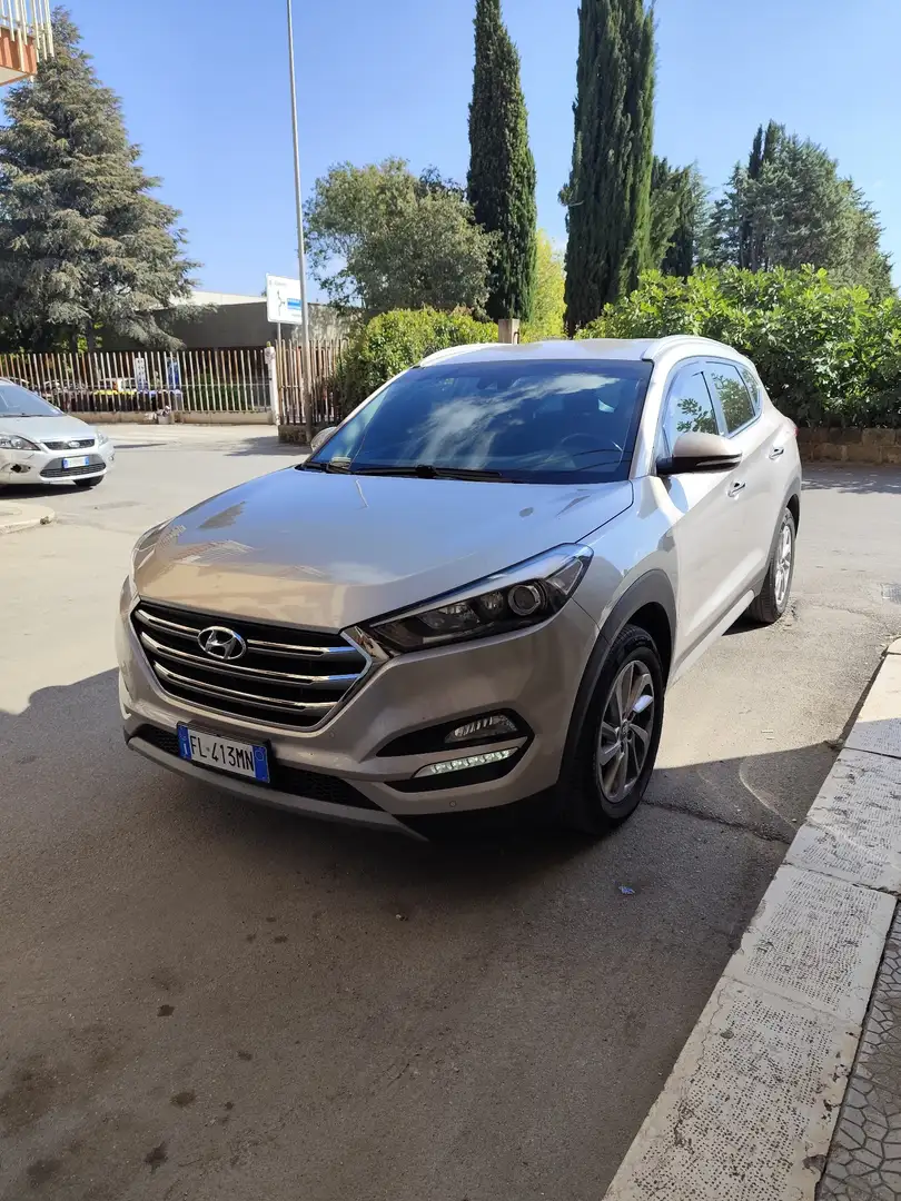 Hyundai TUCSON 1.7 Xpossible 141cv Automatic Full ULTIMO PREZZO - 1