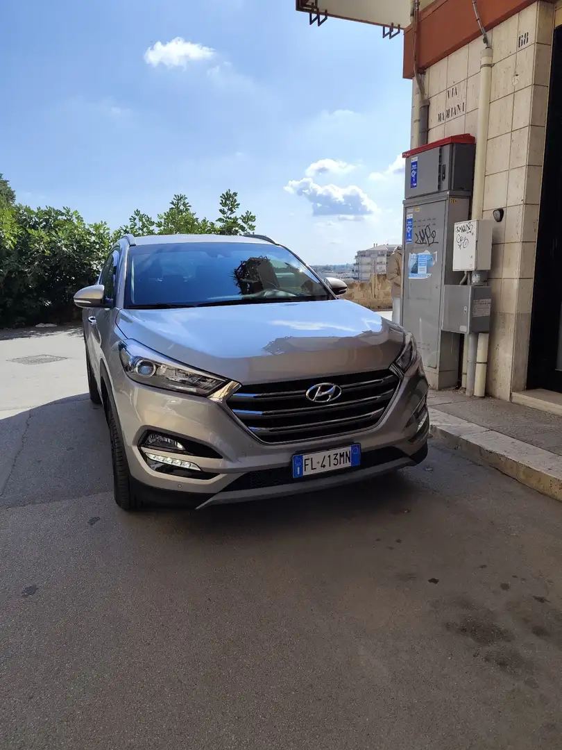 Hyundai TUCSON 1.7 Xpossible 141cv Automatic Full ULTIMO PREZZO - 2
