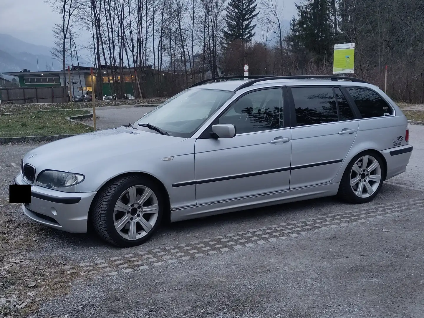 BMW 330 330xd touring Silber - 2