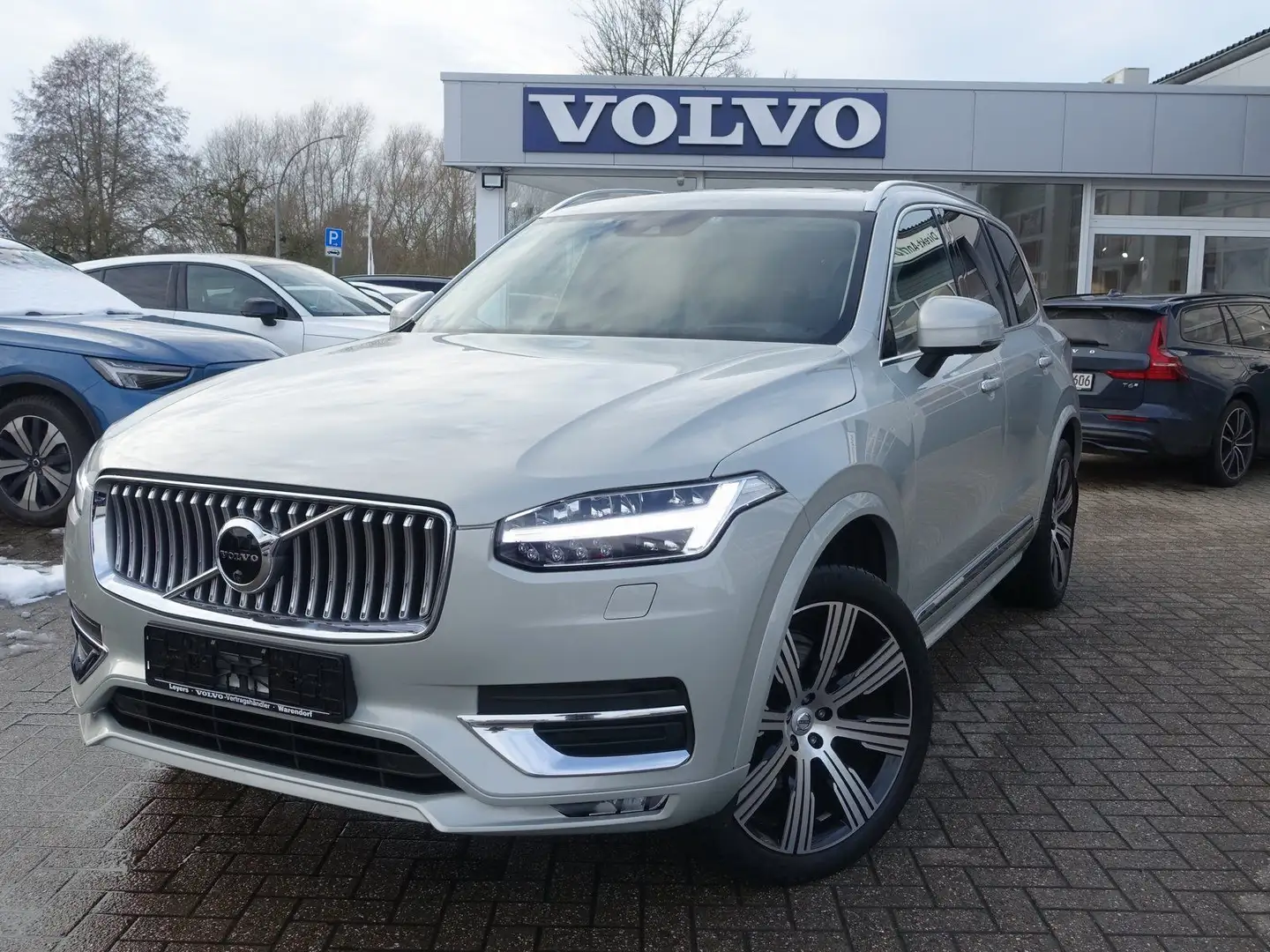 Volvo XC90 B5 AWD Inscription/B&W/Pano/Masssage/FourC - 1