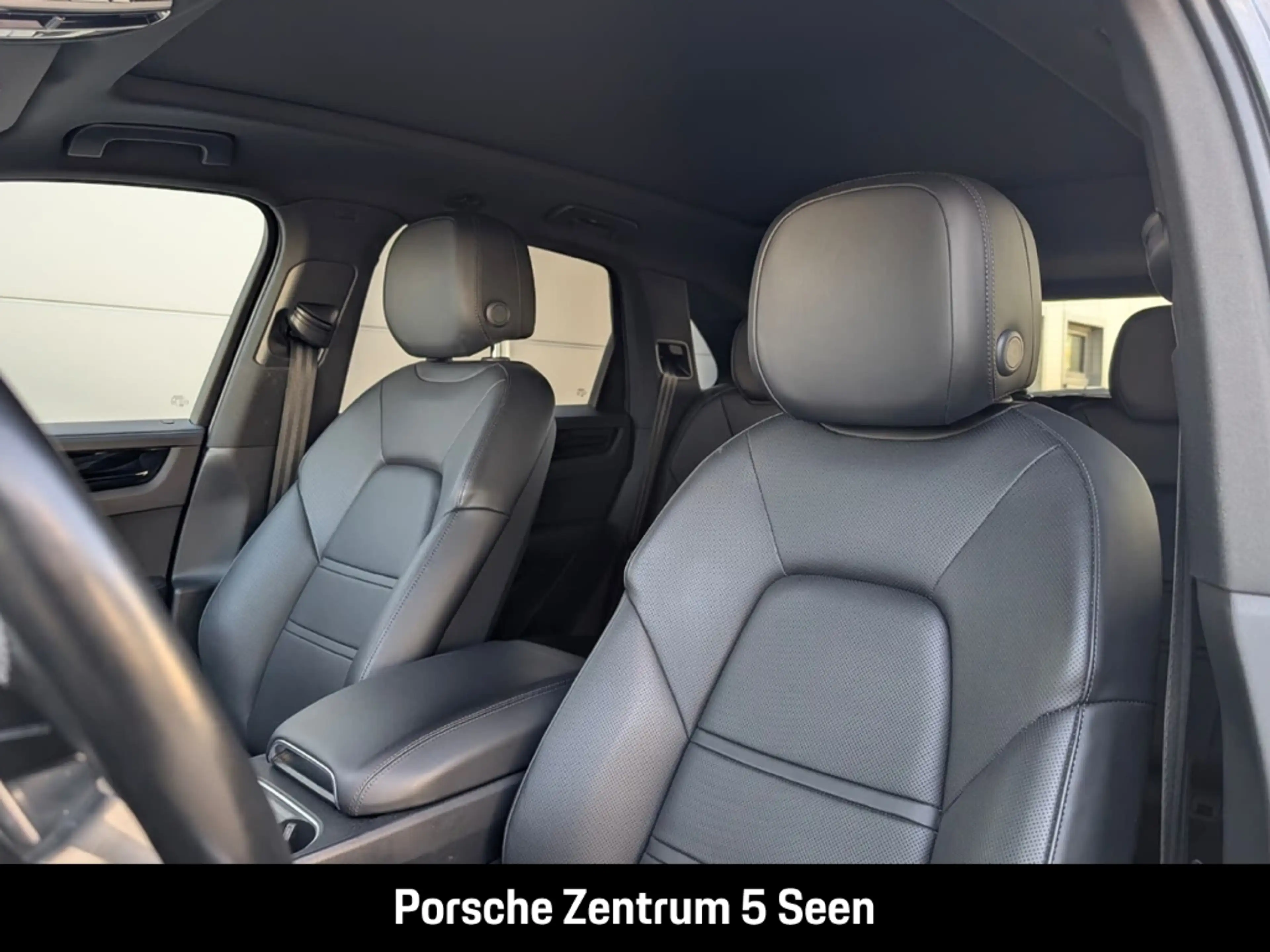 Porsche Cayenne E-Hybrid — photo 23