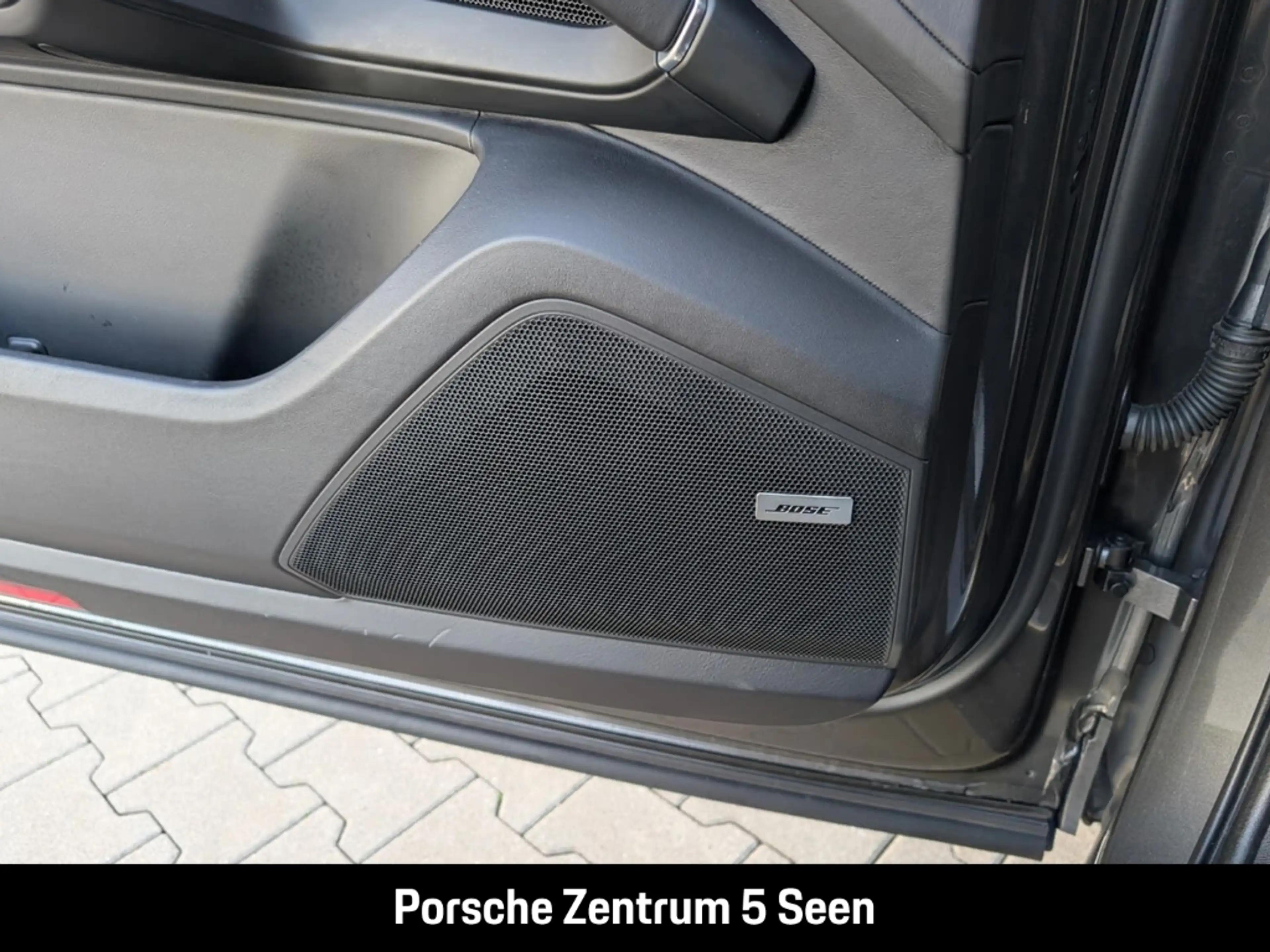 Porsche Cayenne E-Hybrid — photo 21