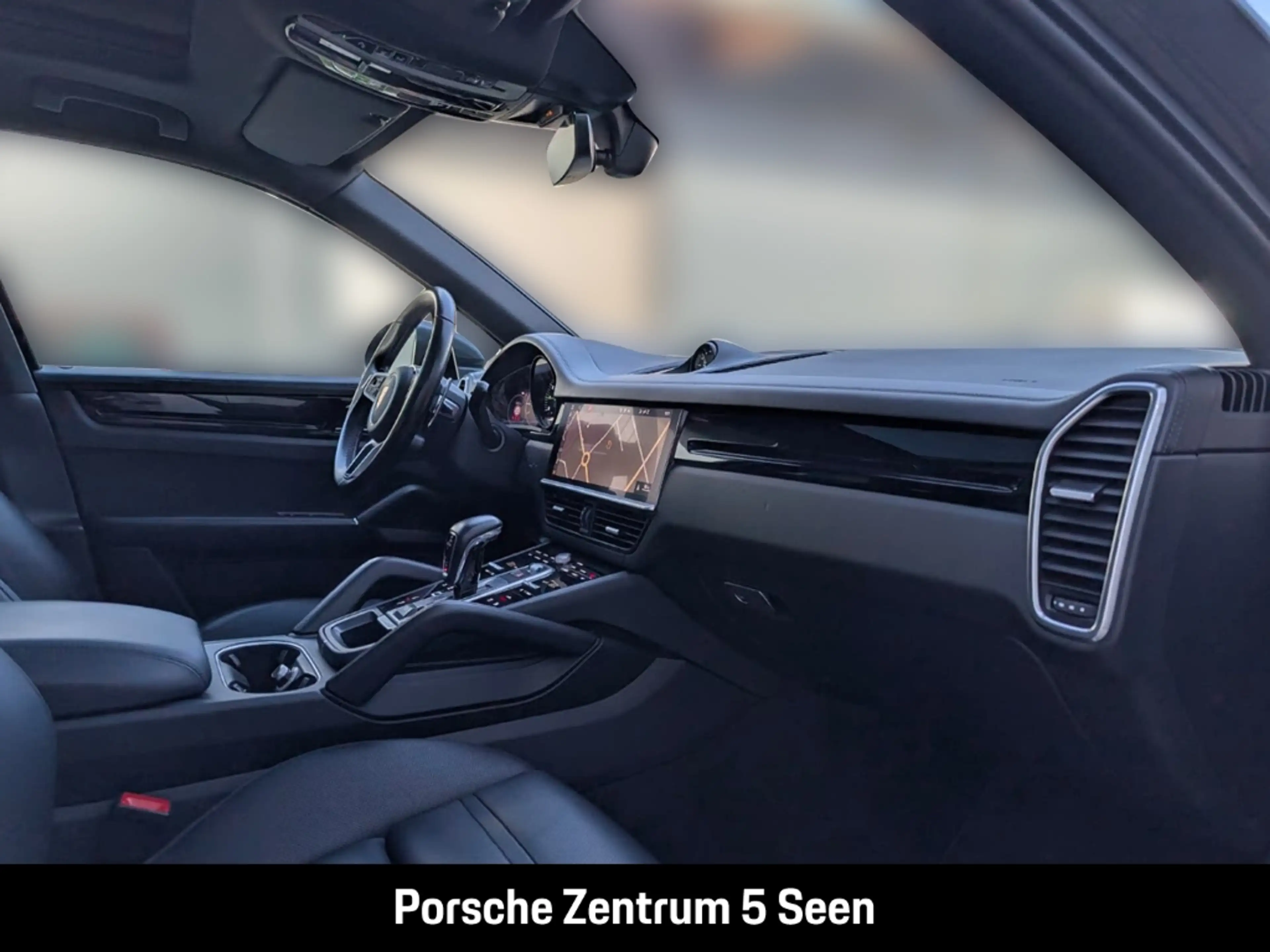 Porsche Cayenne E-Hybrid — photo 12