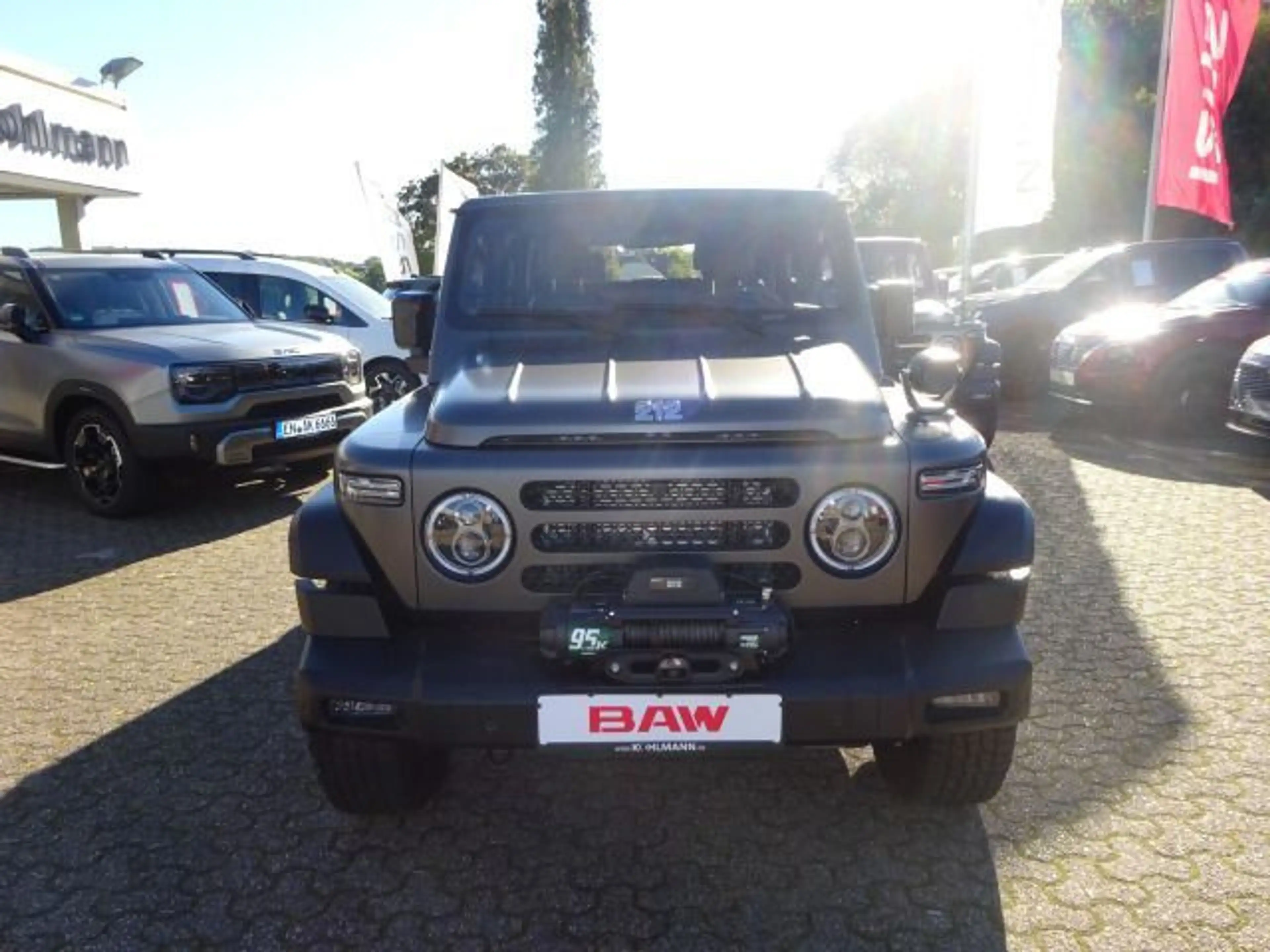 BAW 212 4x4 2.0D 360° All Terrain DiffSperre CarPlay — photo 2