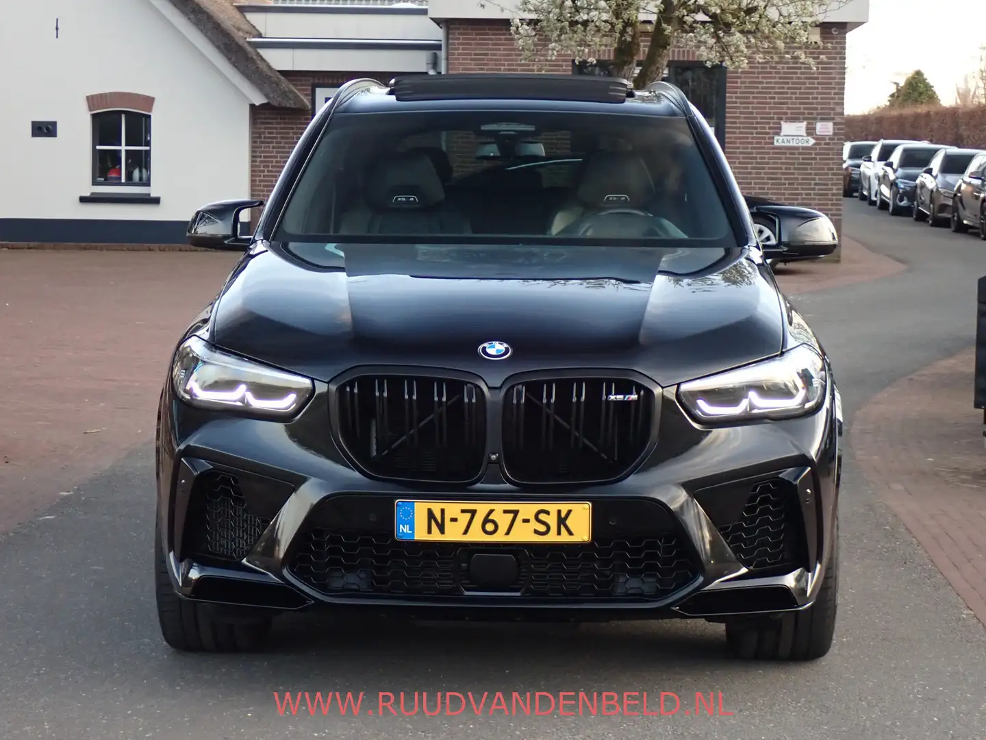 BMW X5 M ACC/HEADUP/PANODAK/TREKHAAK/SOFTCLOSE Nero - 2