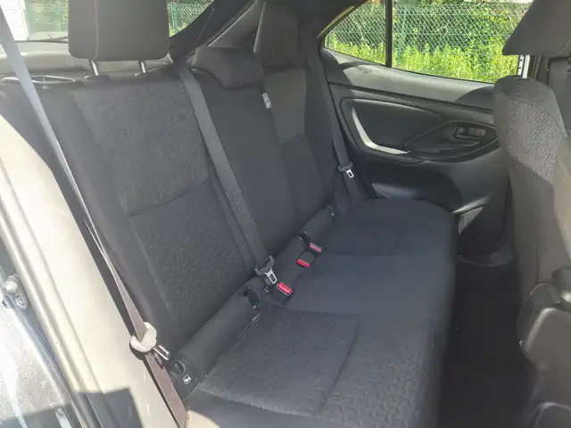 Toyota Yaris Cross view 12