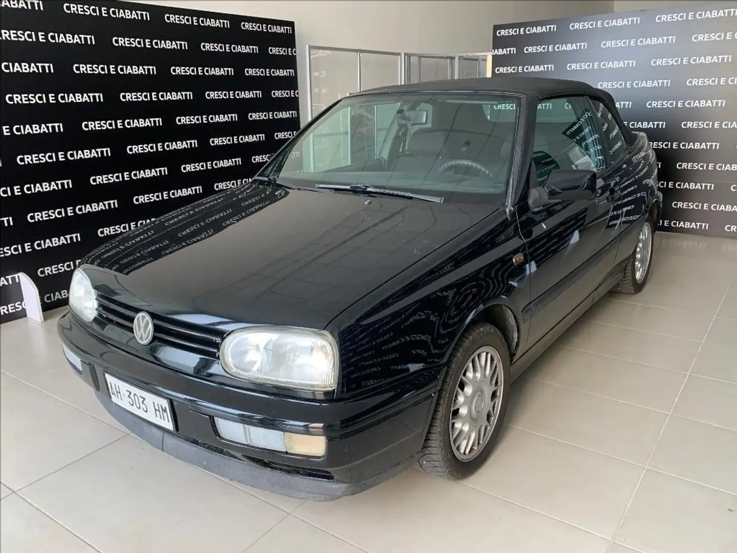 Volkswagen Golf Cabriolet 1.6 cat Avantgarde Negro - 1