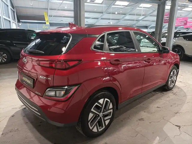 Hyundai Kona view 5