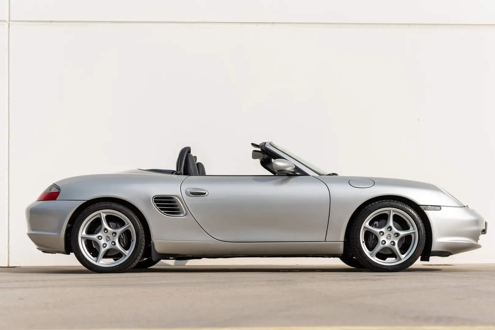 Porsche Boxster 986 RESTYLING 2.7 228 cv FIRST PAINT ITA ASI Argento - 1