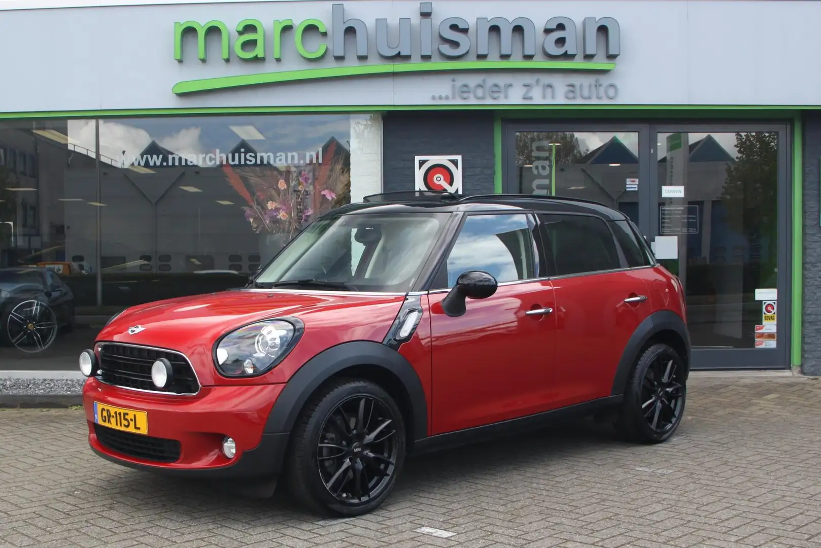 MINI Cooper Countryman Mini 1.6 (automaat) / NL AUTO / LAGE KMSTAND / PAN Rood - 1