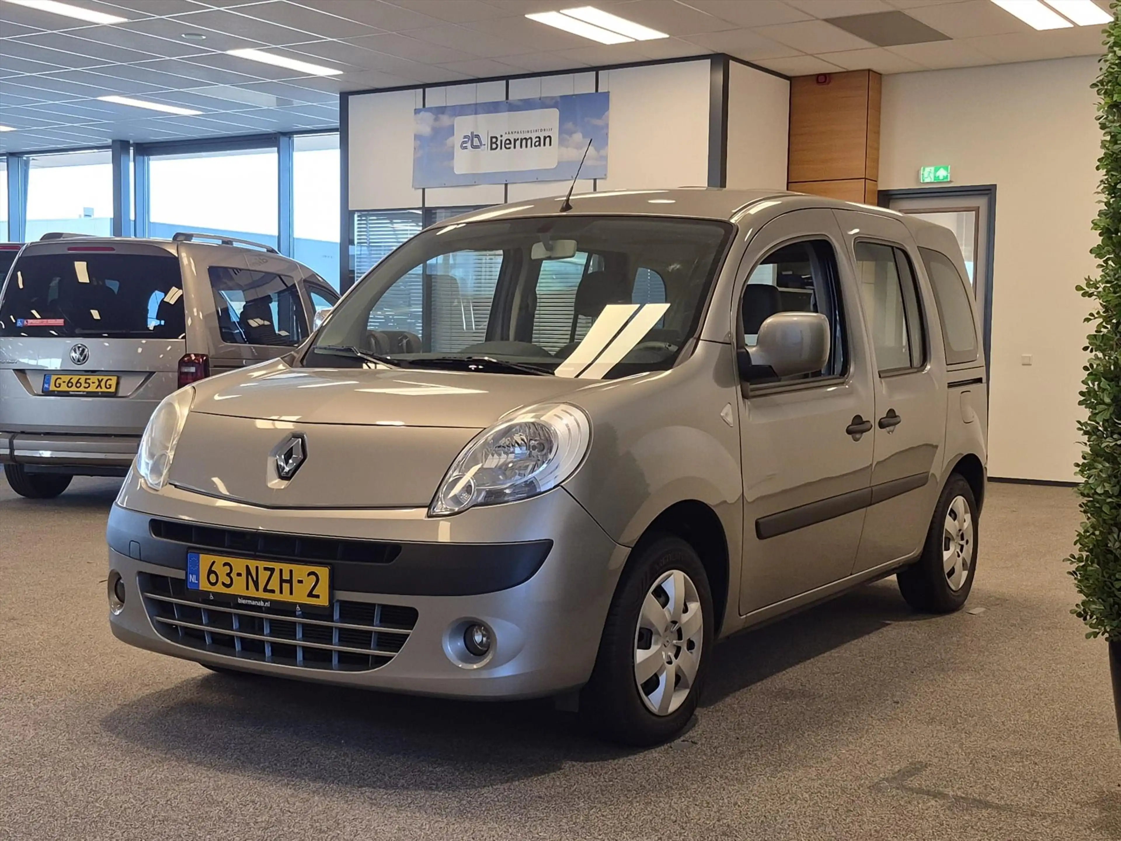 Renault Kangoo Rolstoelauto Automaat 4+1 — photo 11