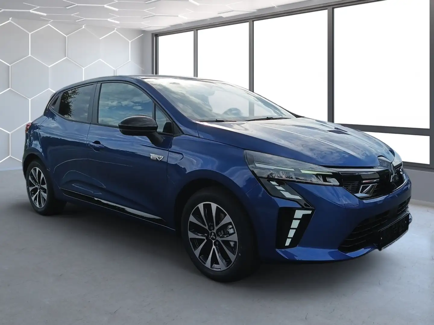 Mitsubishi Colt PLUS 1.6 Hybrid Blauw - 2