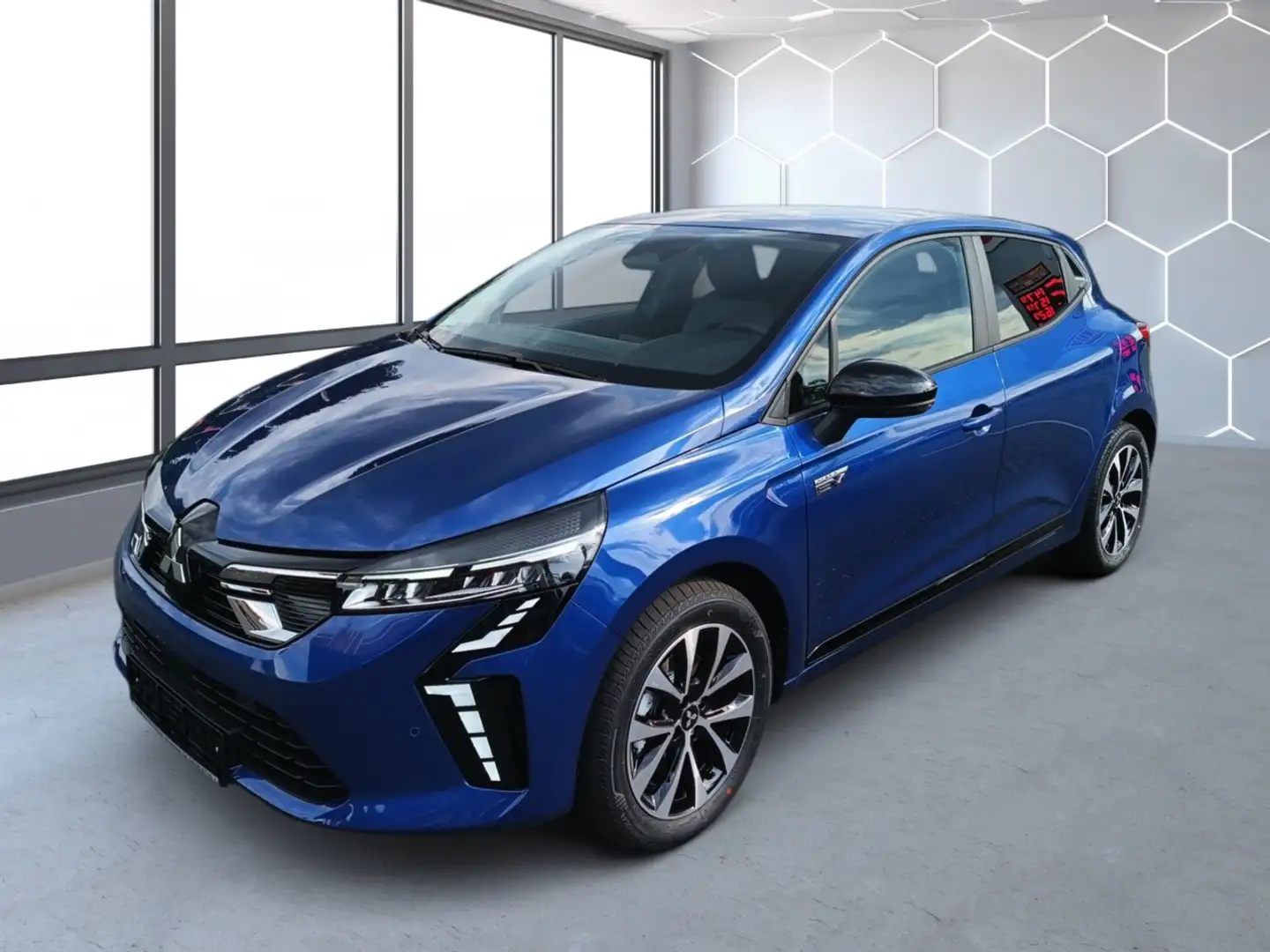 Mitsubishi Colt PLUS 1.6 Hybrid Blauw - 1