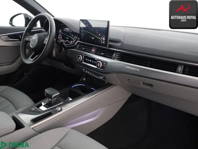 Audi A4 view 11
