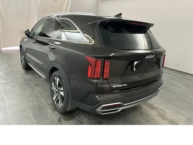 Kia Sorento view 3