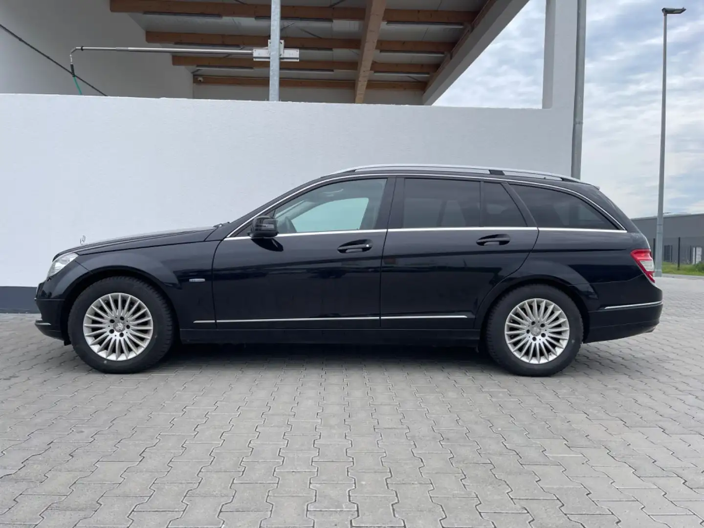 Mercedes-Benz C 250 C T-Modell C 250 T CGI Avantgarde Schwarz - 2