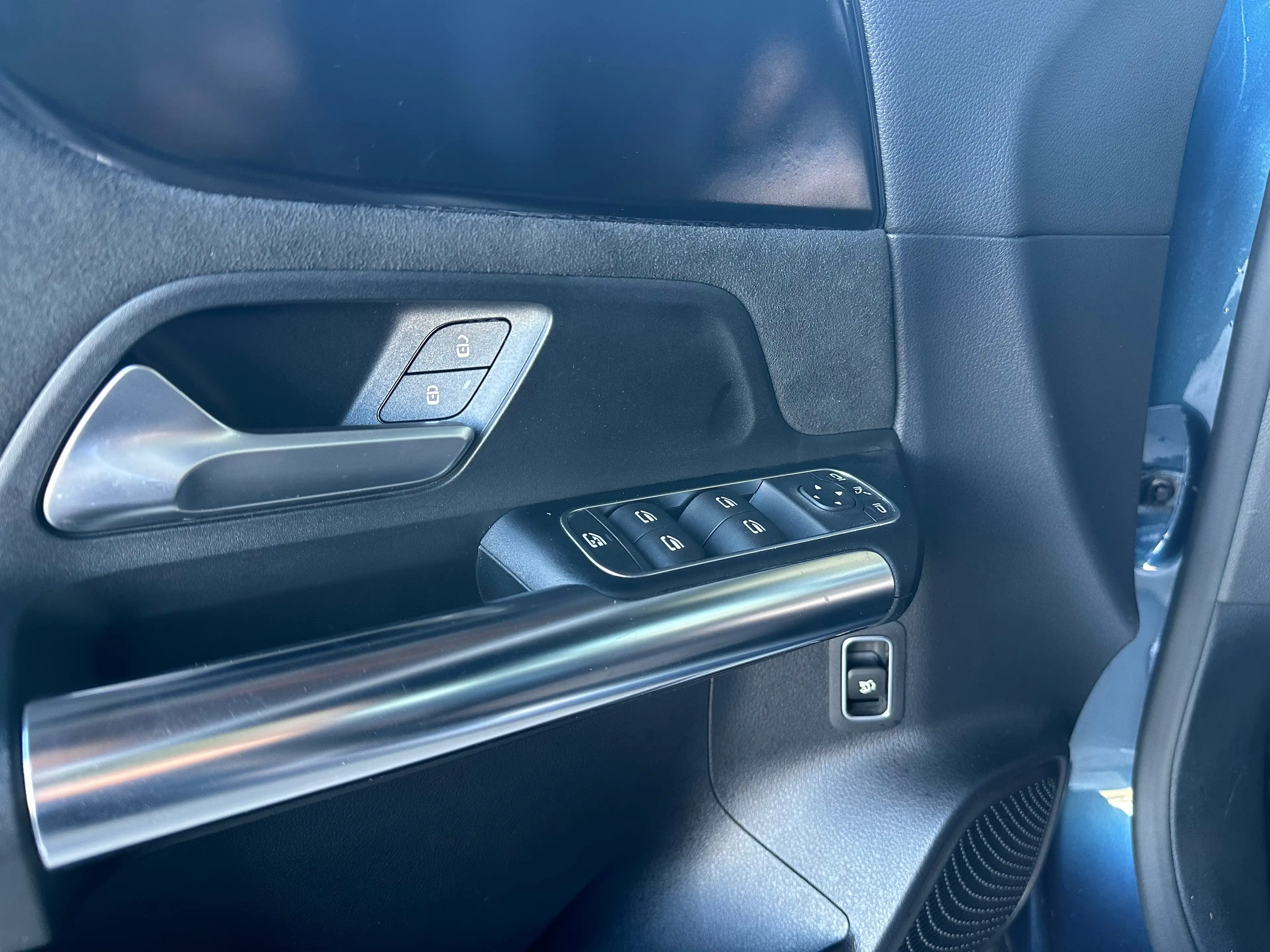 Mercedes-Benz GLA 180 AMG / 2021 / 27.000km / automatique — photo 15