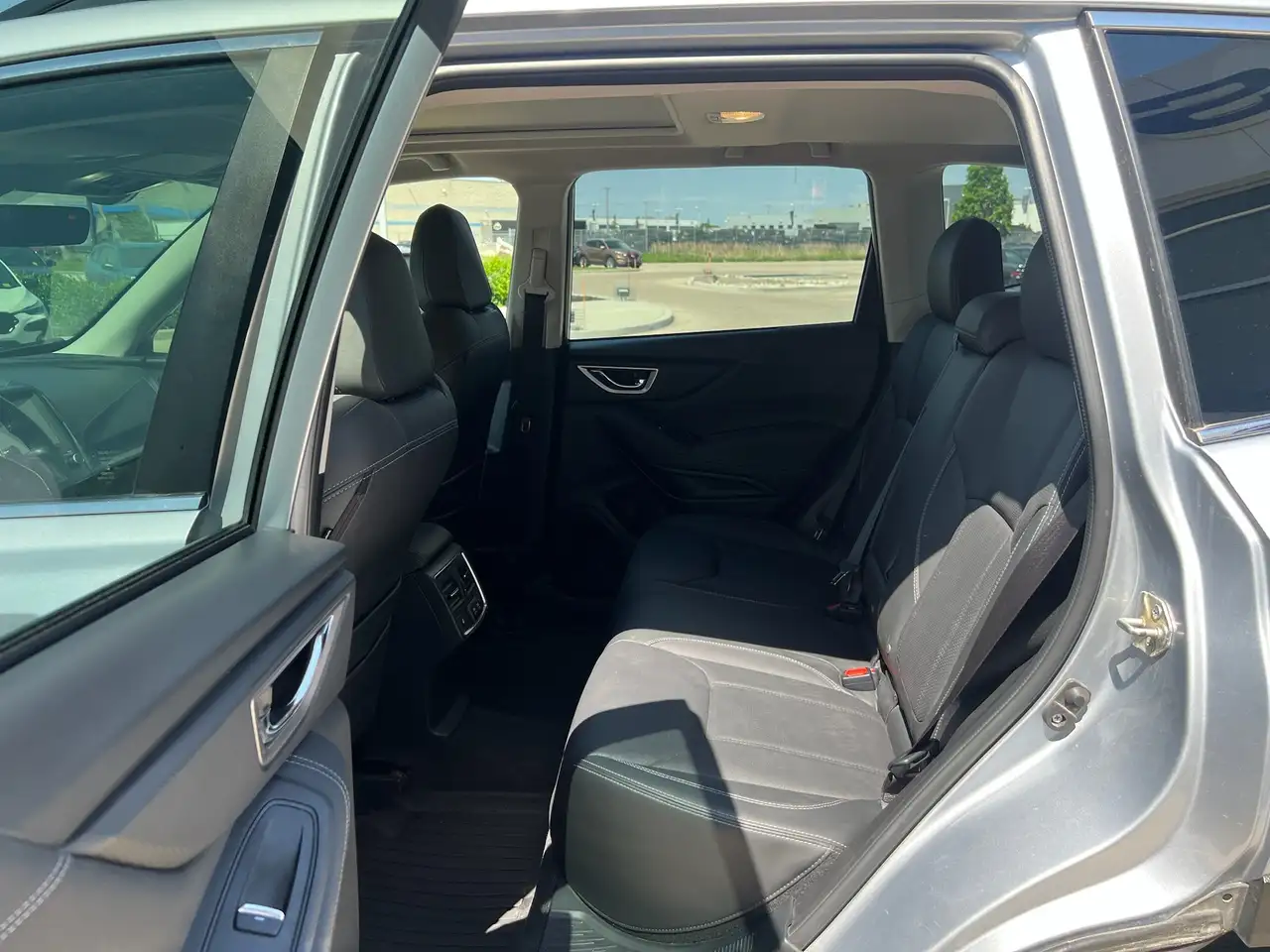 Subaru Forester photo Subaru Forester