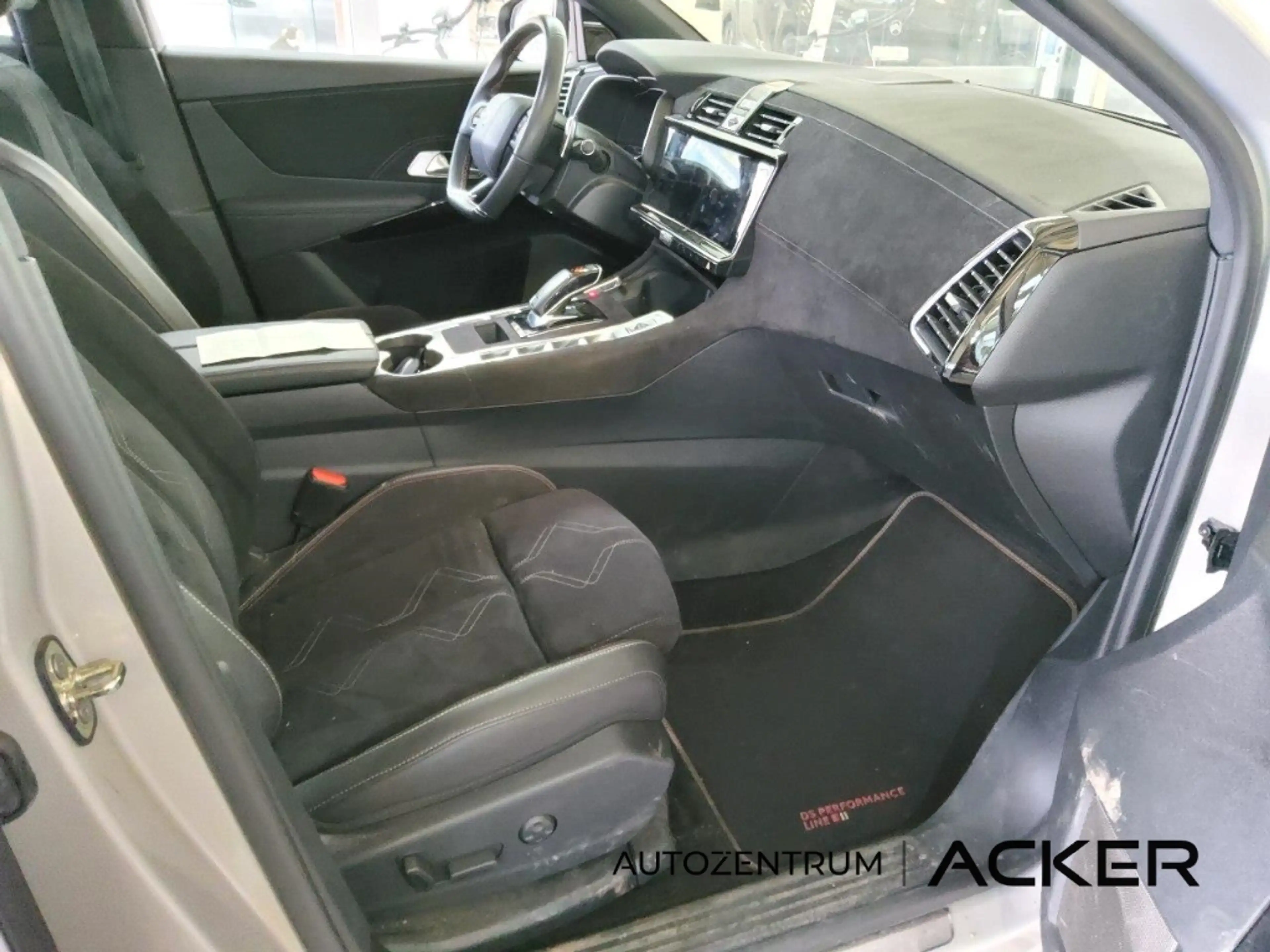 DS Automobiles DS 7 Performance Line + 1.5 BlueHDi 8AT. AHK -50%* — photo 7