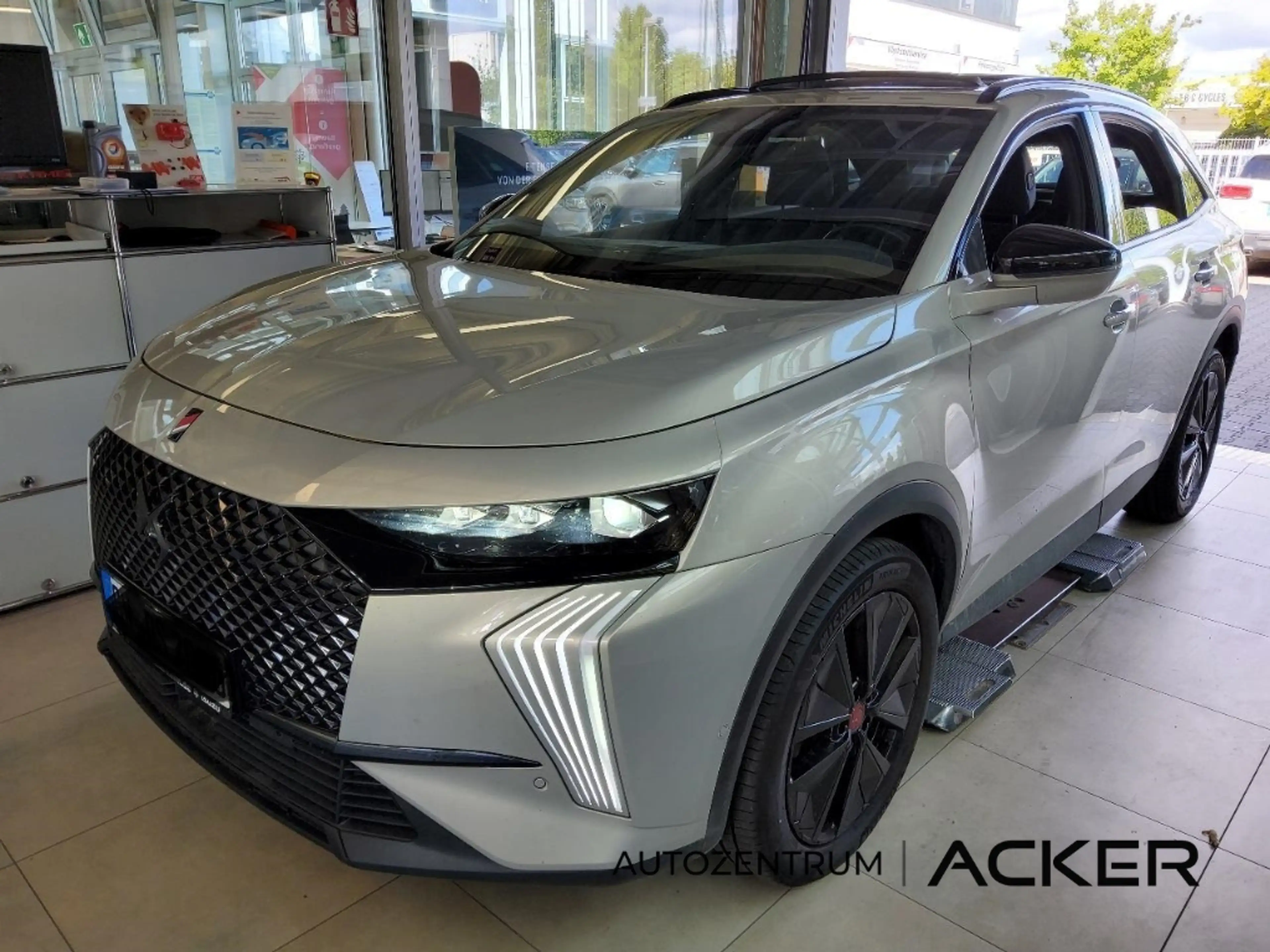 DS Automobiles DS 7 Performance Line + 1.5 BlueHDi 8AT. AHK -50%* — photo 8