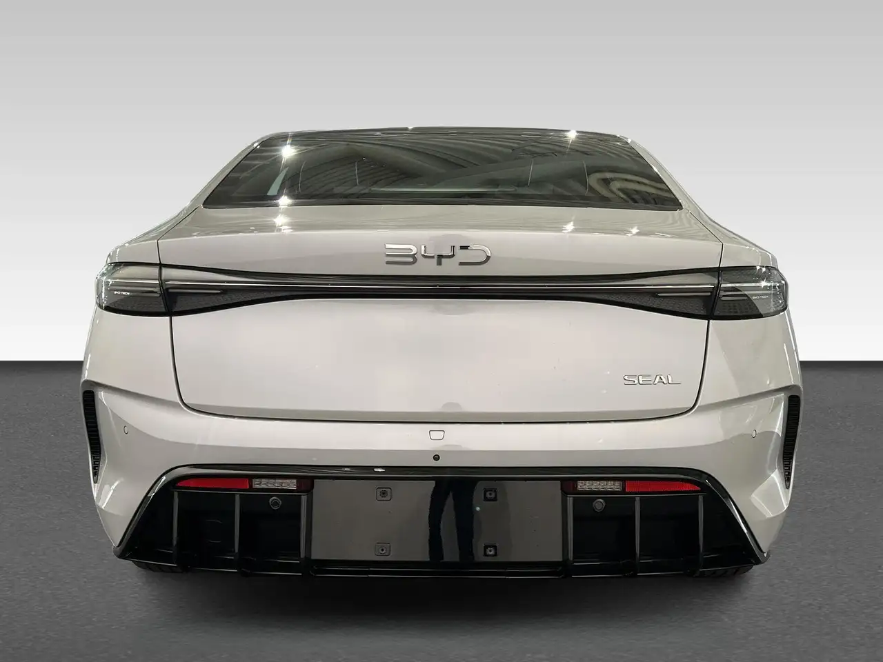 BYD SEAL