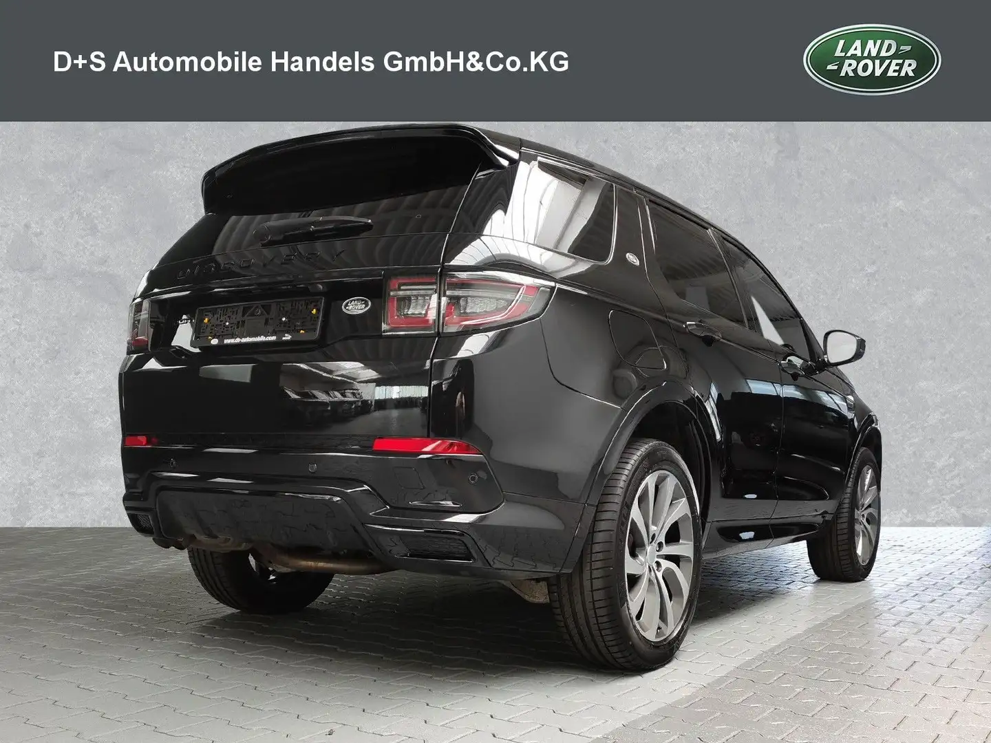 Land Rover Discovery Sport D200 R-Dynamic SE Schwarz - 2
