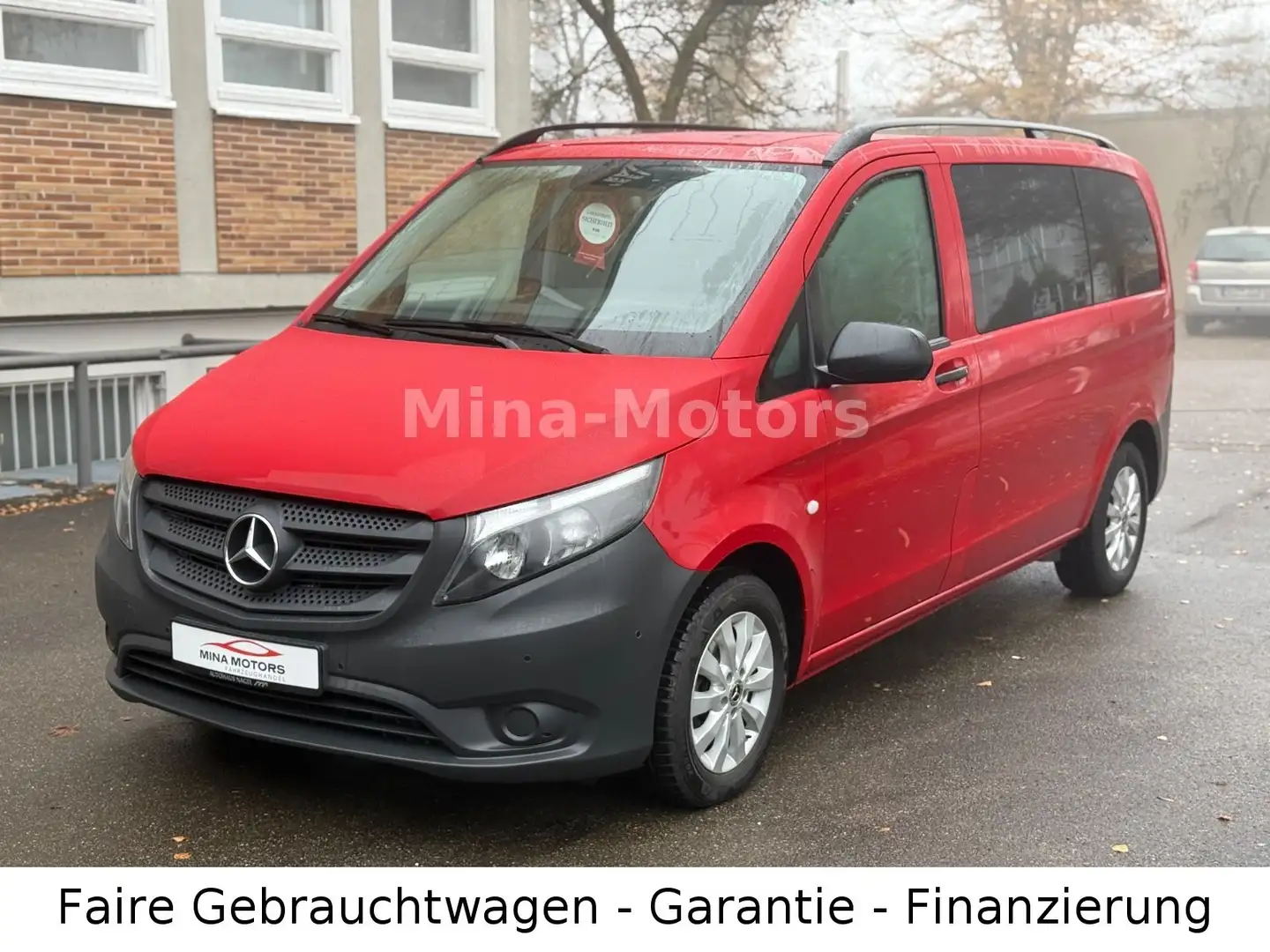 Mercedes-Benz Vito Tourer 111 CDI Edition FWD kompakt Rot - 1