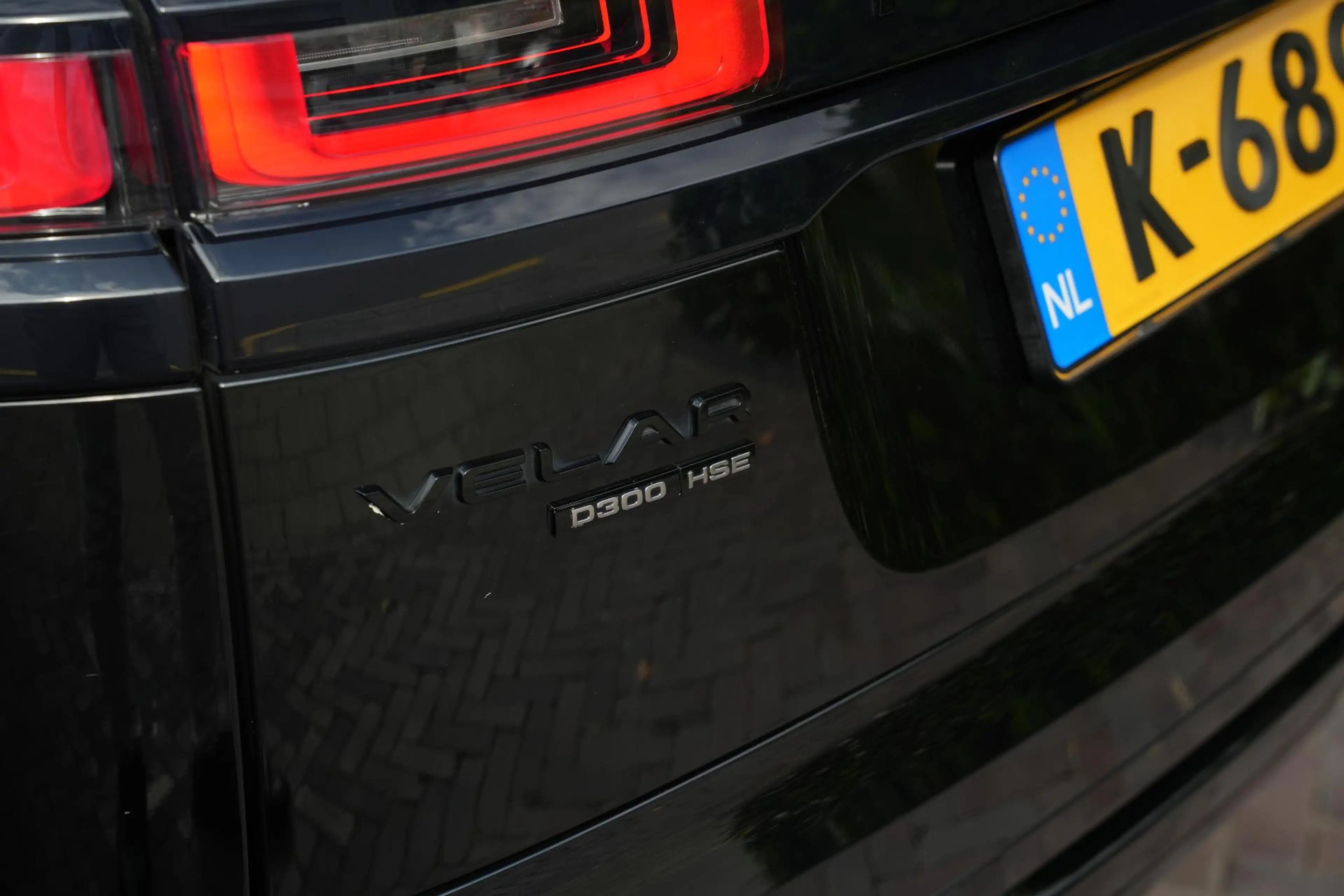 Land Rover Range Rover Velar 3.0 D300 AWD R-Dynamic HSE BTW Panoramadak Adapt. — photo 43
