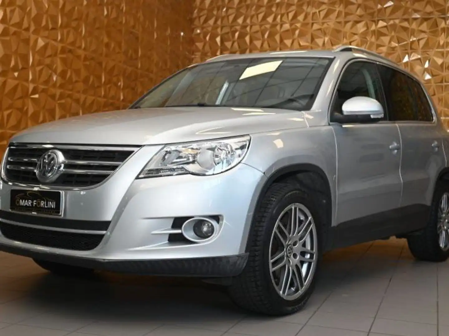 Volkswagen Tiguan 2.0 TDI SPORT&STYLE 4MOTION TEL 18"VOL.MULTI FUNZ. Argento - 1