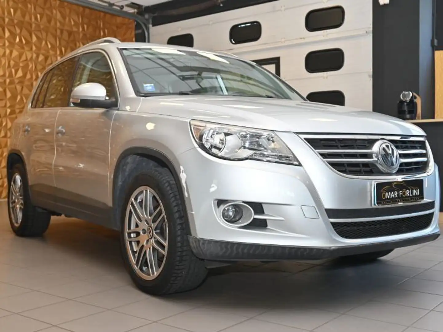 Volkswagen Tiguan 2.0 TDI SPORT&STYLE 4MOTION TEL 18"VOL.MULTI FUNZ. Argento - 2