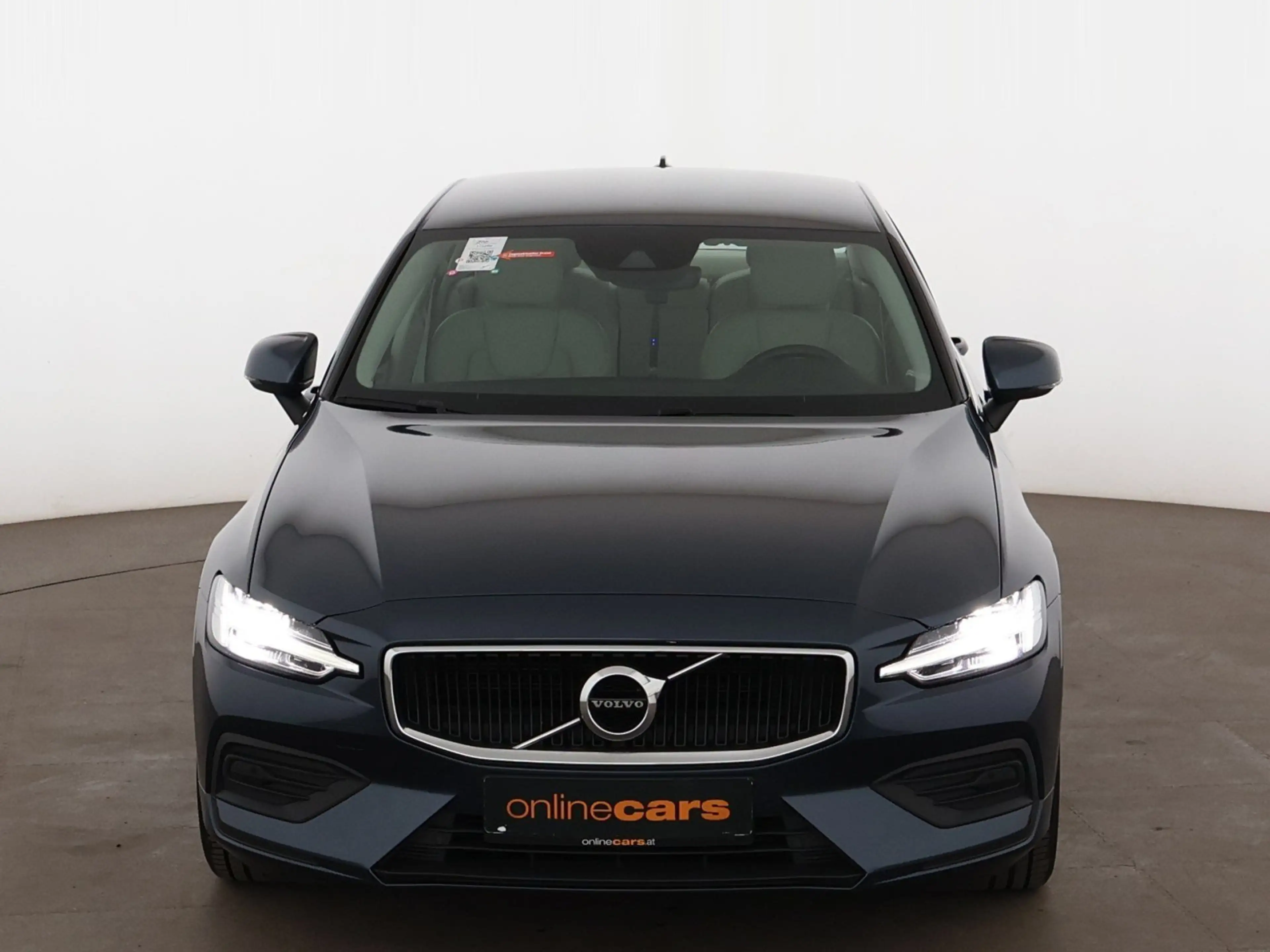 Volvo S60 2.0 B4 Momentum Pro Aut LED RADAR LEDER NAVI — photo 4
