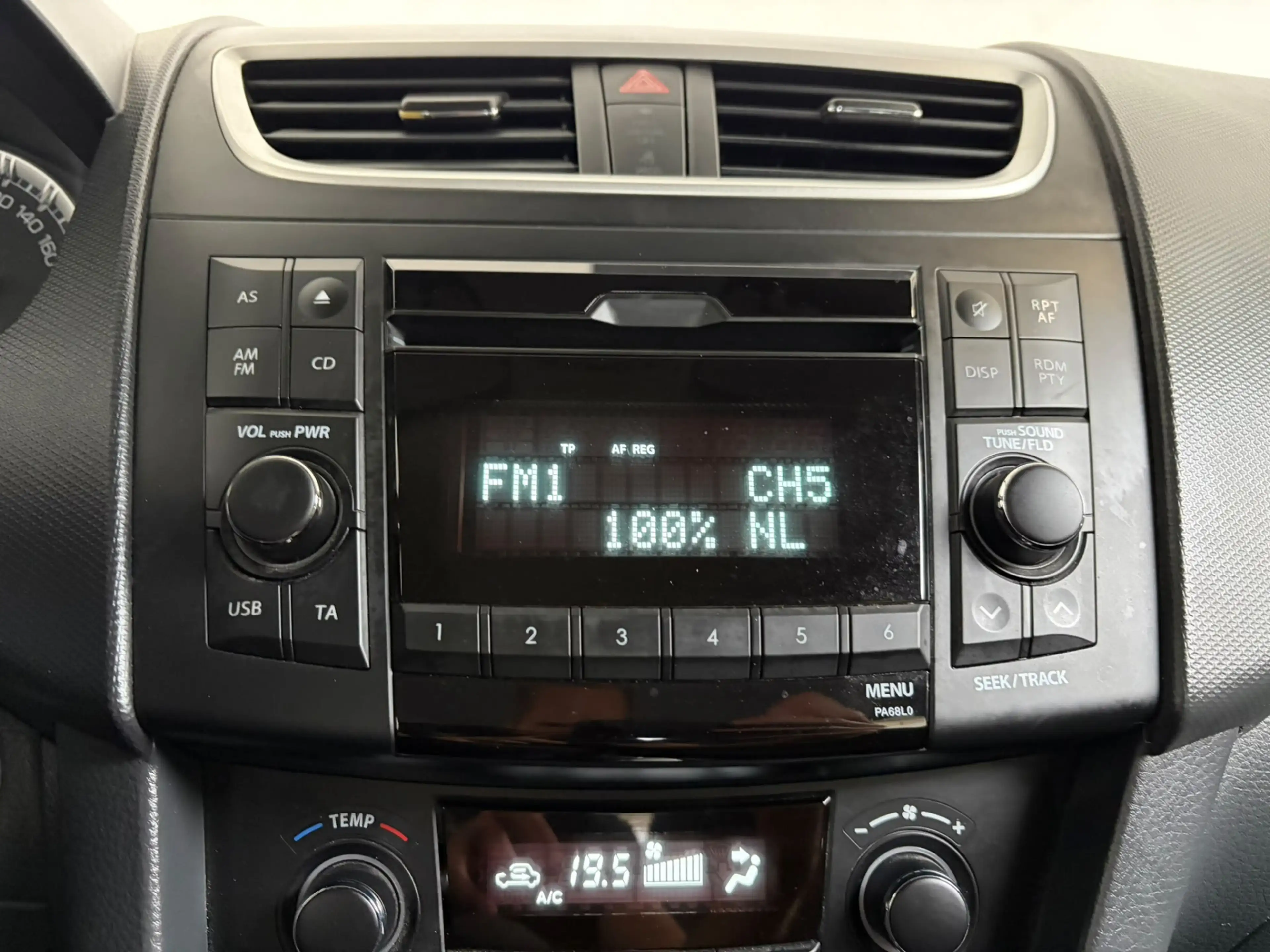 Suzuki Swift 1.2 Comfort. Automaat. Clima. trekhaak! — photo 14