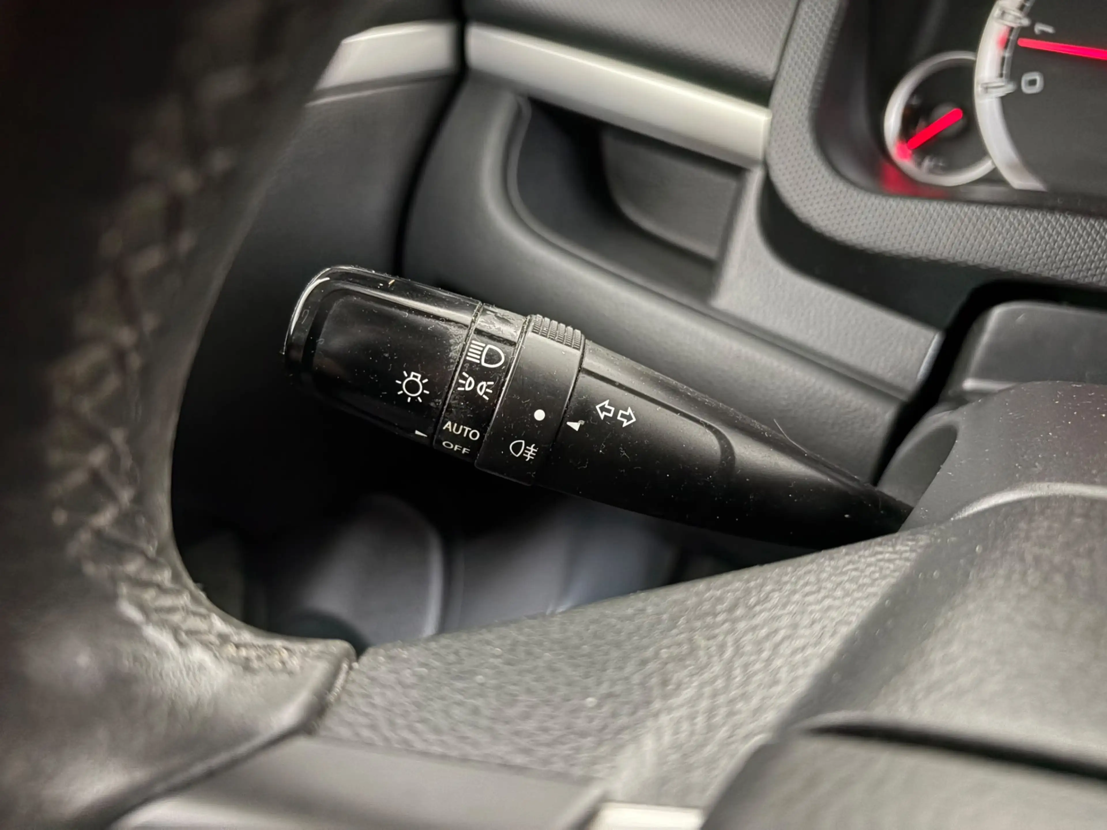 Suzuki Swift 1.2 Comfort. Automaat. Clima. trekhaak! — photo 9