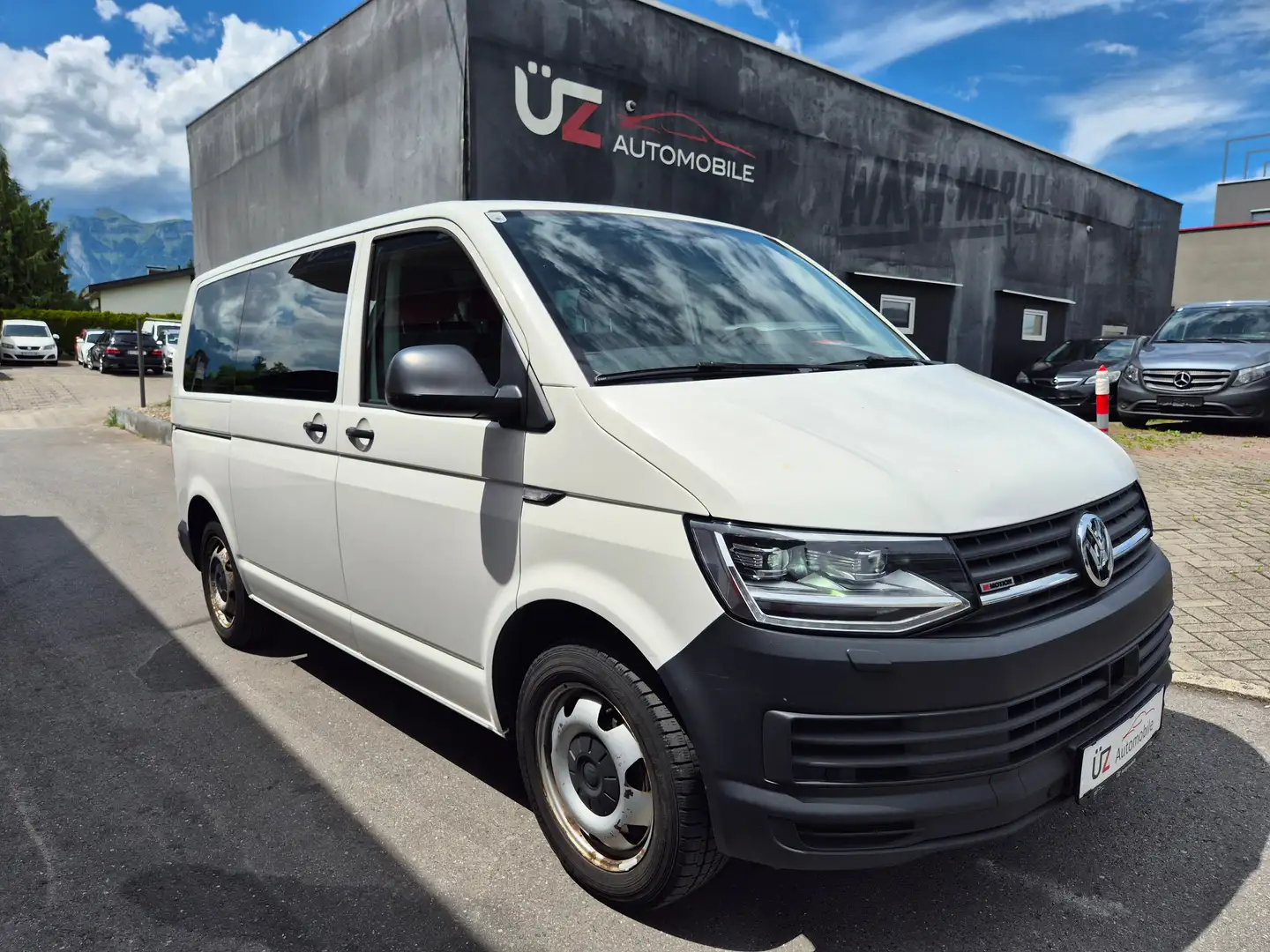 Volkswagen T6 Caravelle *** ALLRAD *** AUTOMATIK *** Trendline 4Motion Weiß - 1