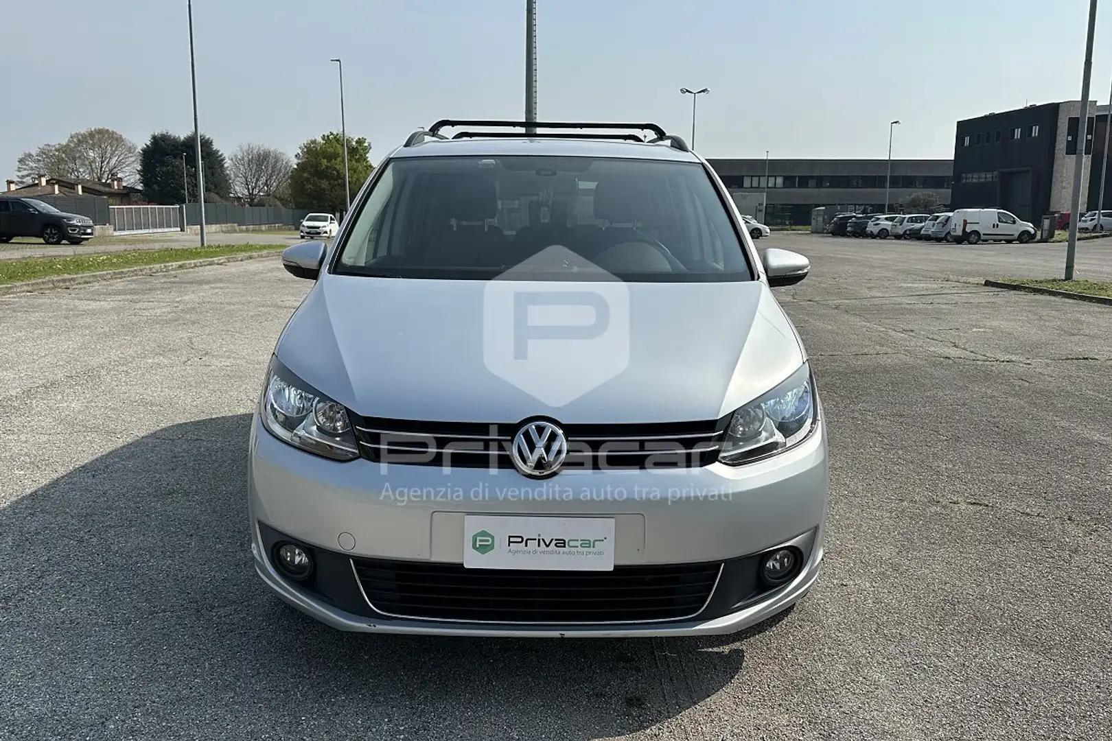 Volkswagen Touran Touran 1.6 TDI DSG Comfortline 7 POSTI Argento - 2