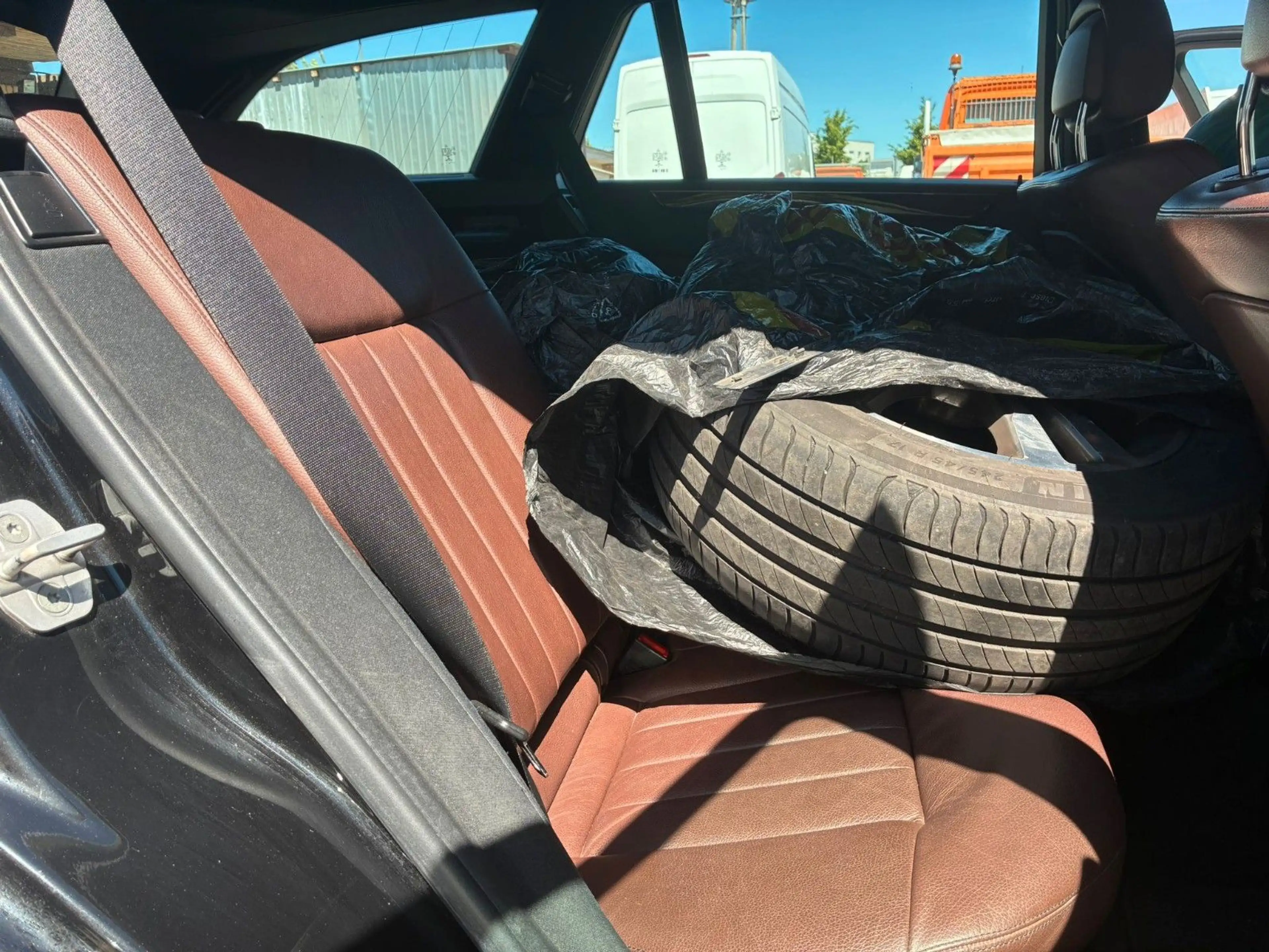 Mercedes-Benz E 250 E T-Modell E 250 CDI BlueEfficiency — photo 15
