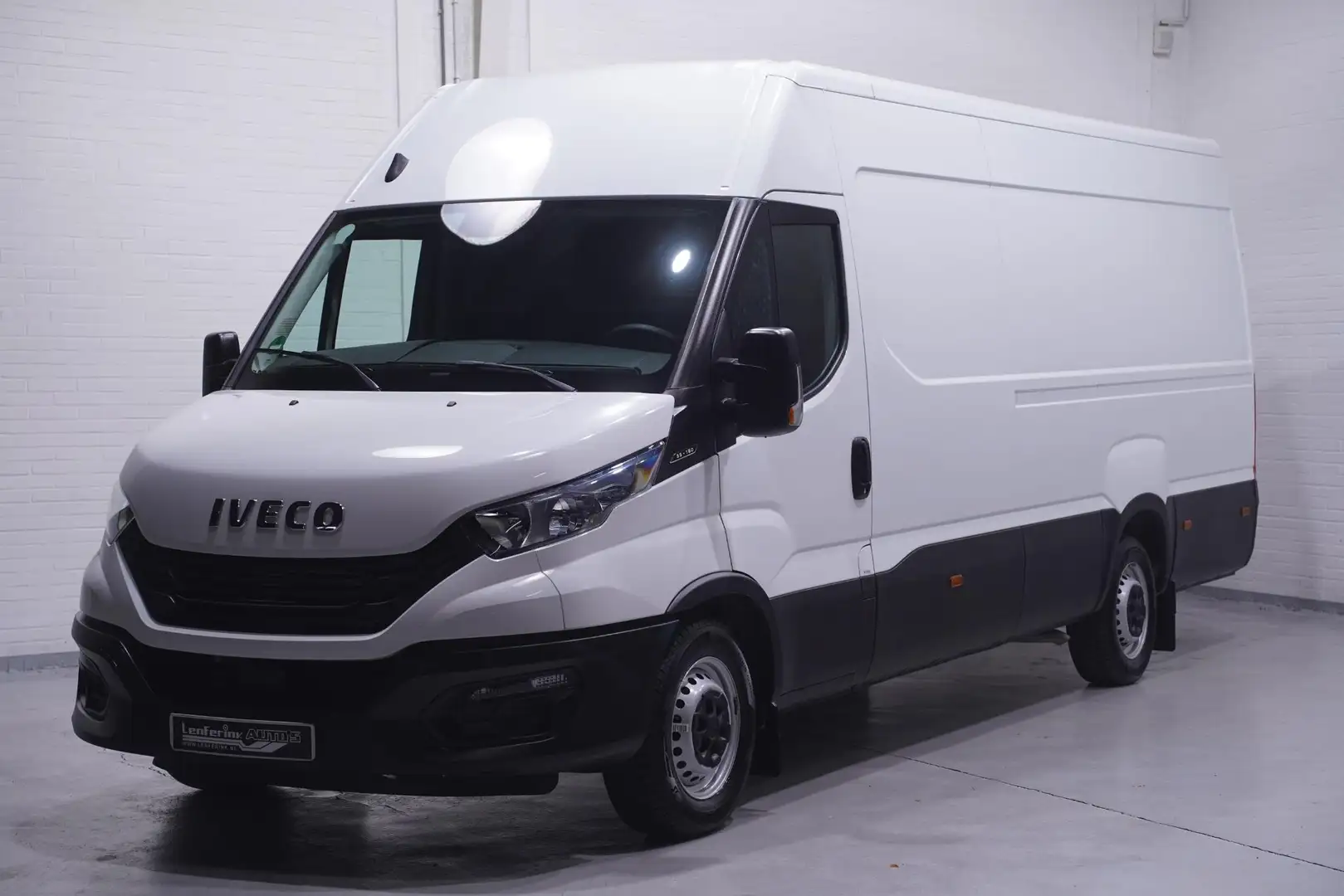 Iveco Daily 35S16 160 pk L4H2 XXL Airco ECC, Enkel lucht Audio - 2
