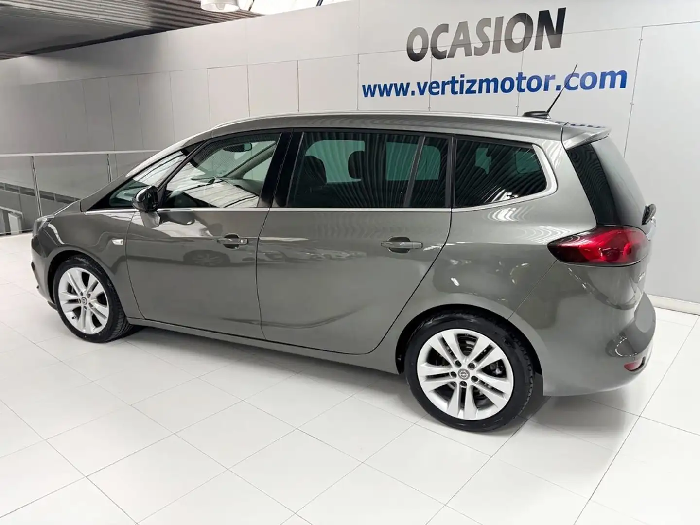 Opel Zafira 1.6 T S/S Innovation Auto Gris - 2
